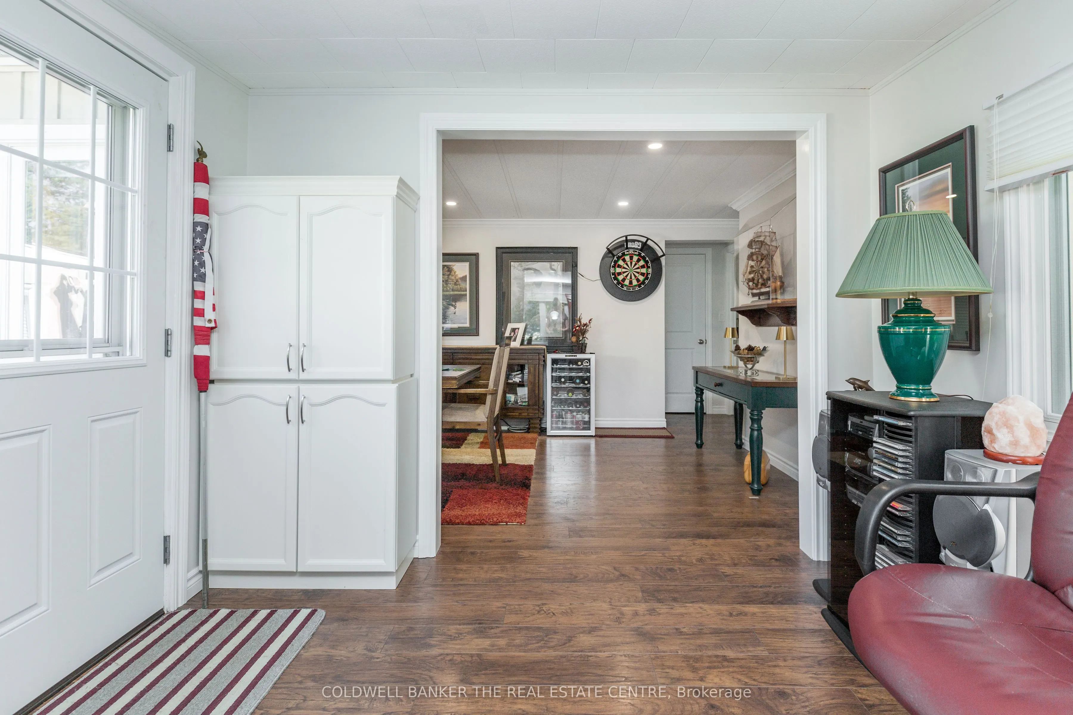 18 Broadway Avenue