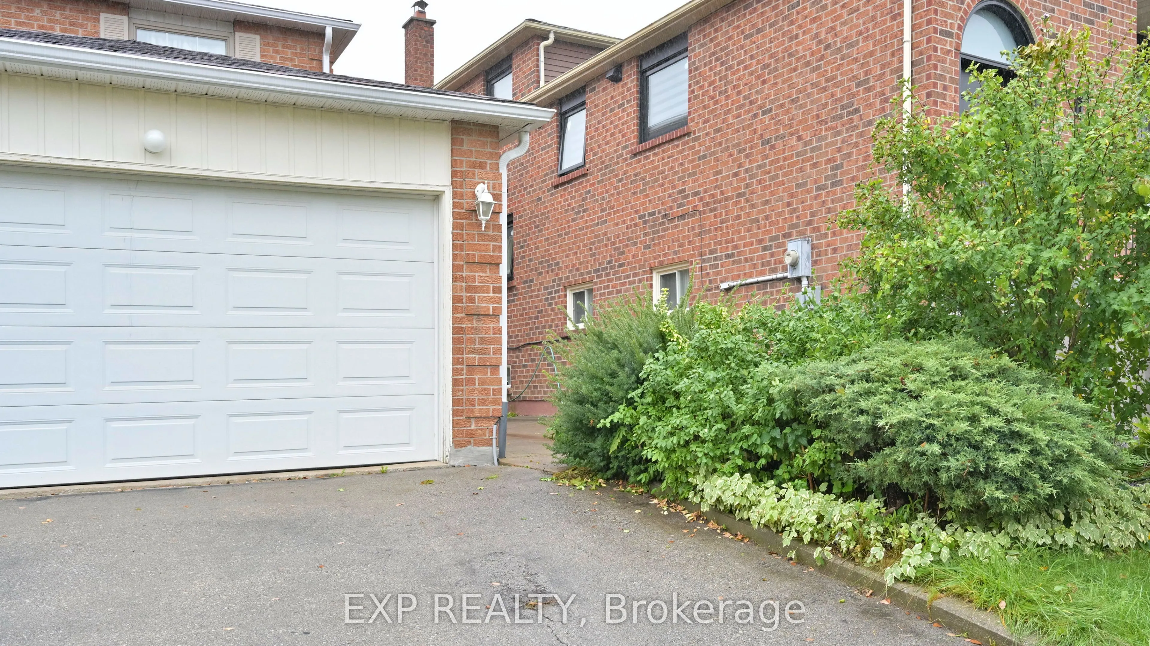 93 Tall Grass Trail E
