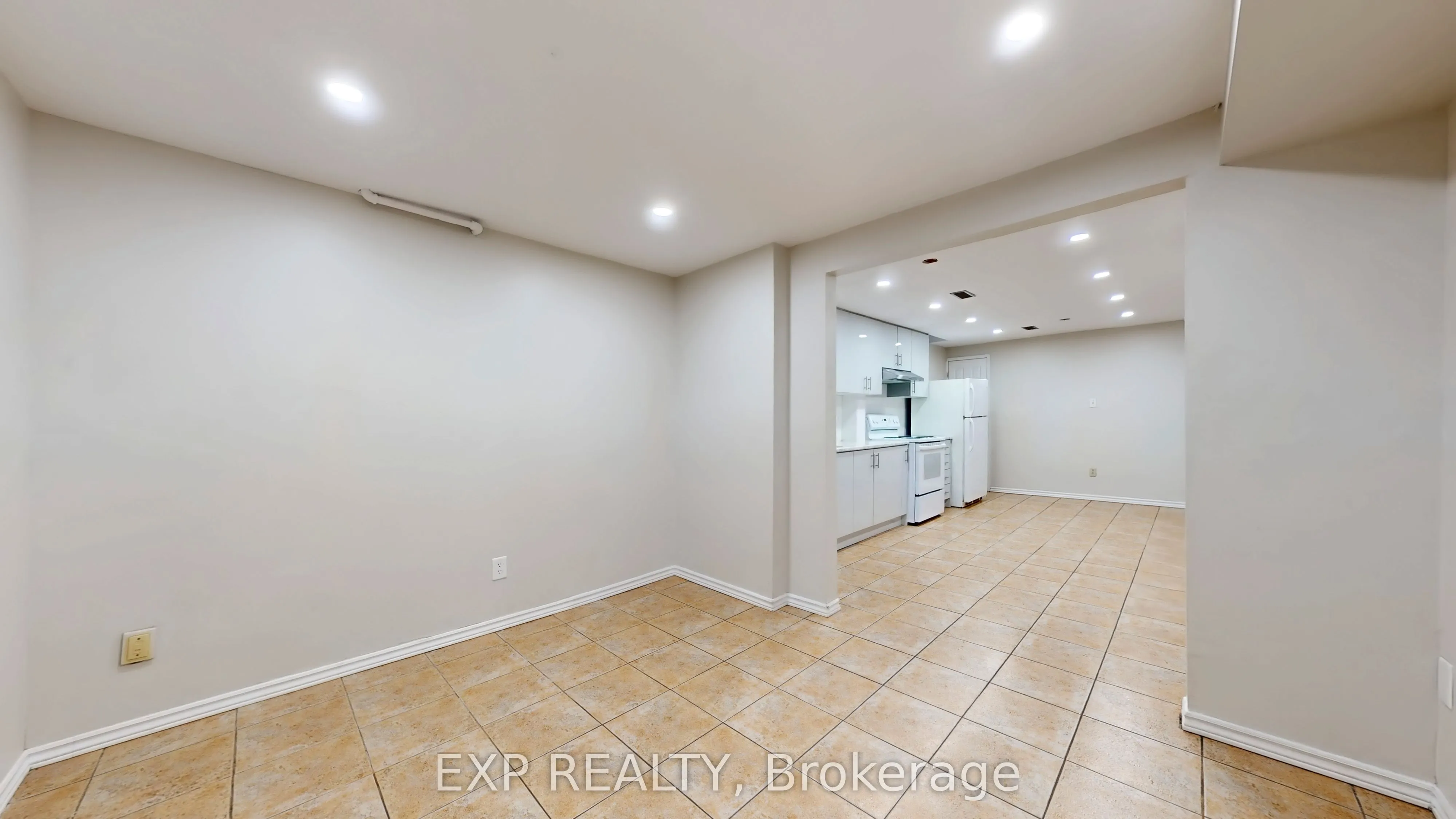 93 Tall Grass Trail E
