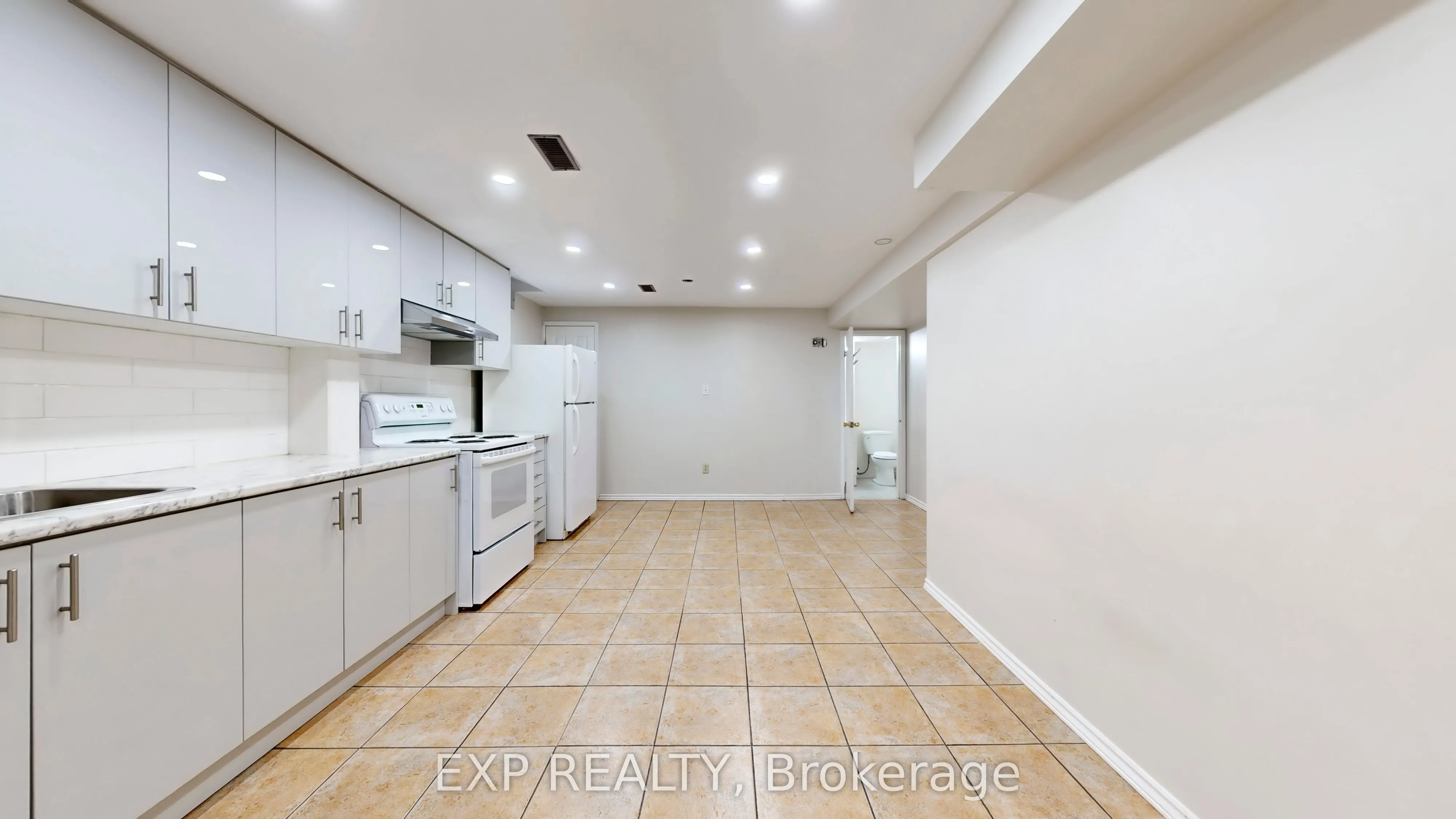 93 Tall Grass Trail E