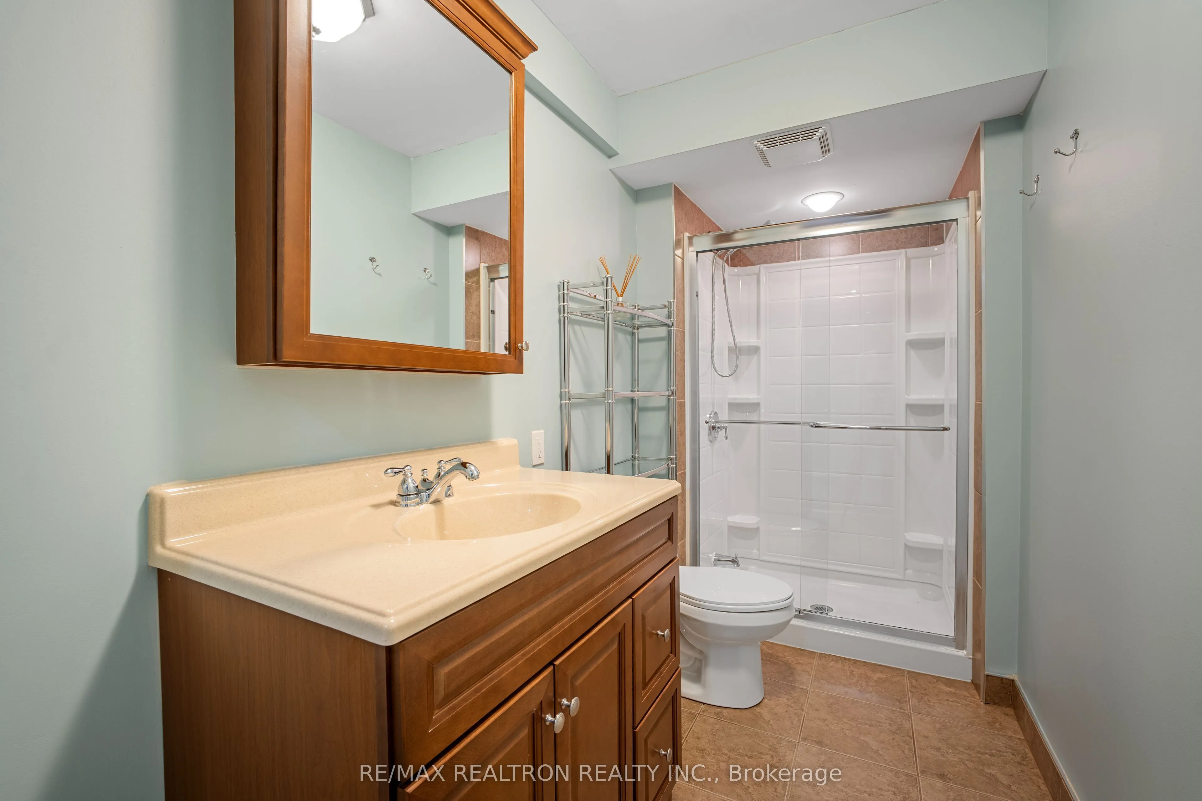 52 Kerfoot Crescent, #Lower