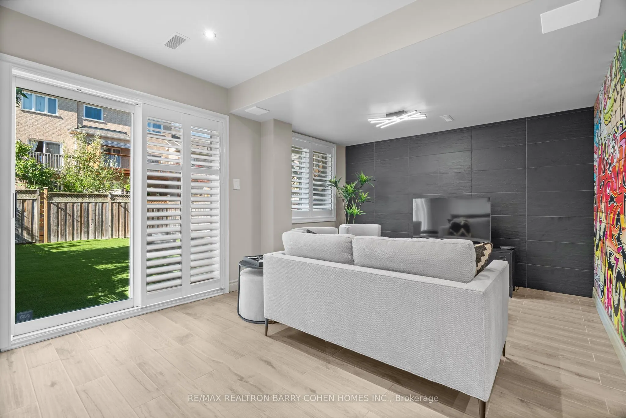 28 Mistywood Crescent