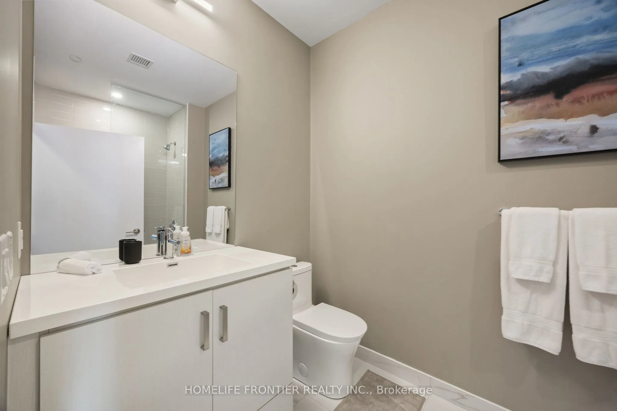 10 Honeycrisp Crescent E, #520