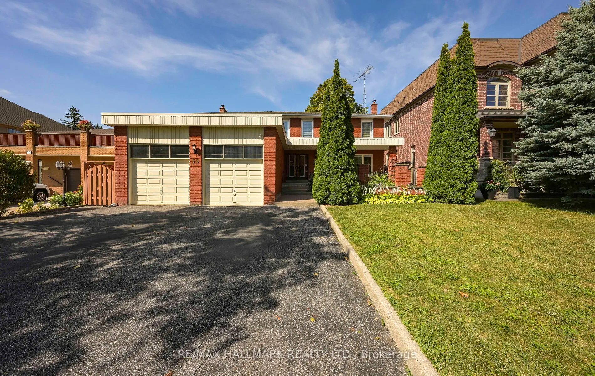 30 Oak Avenue