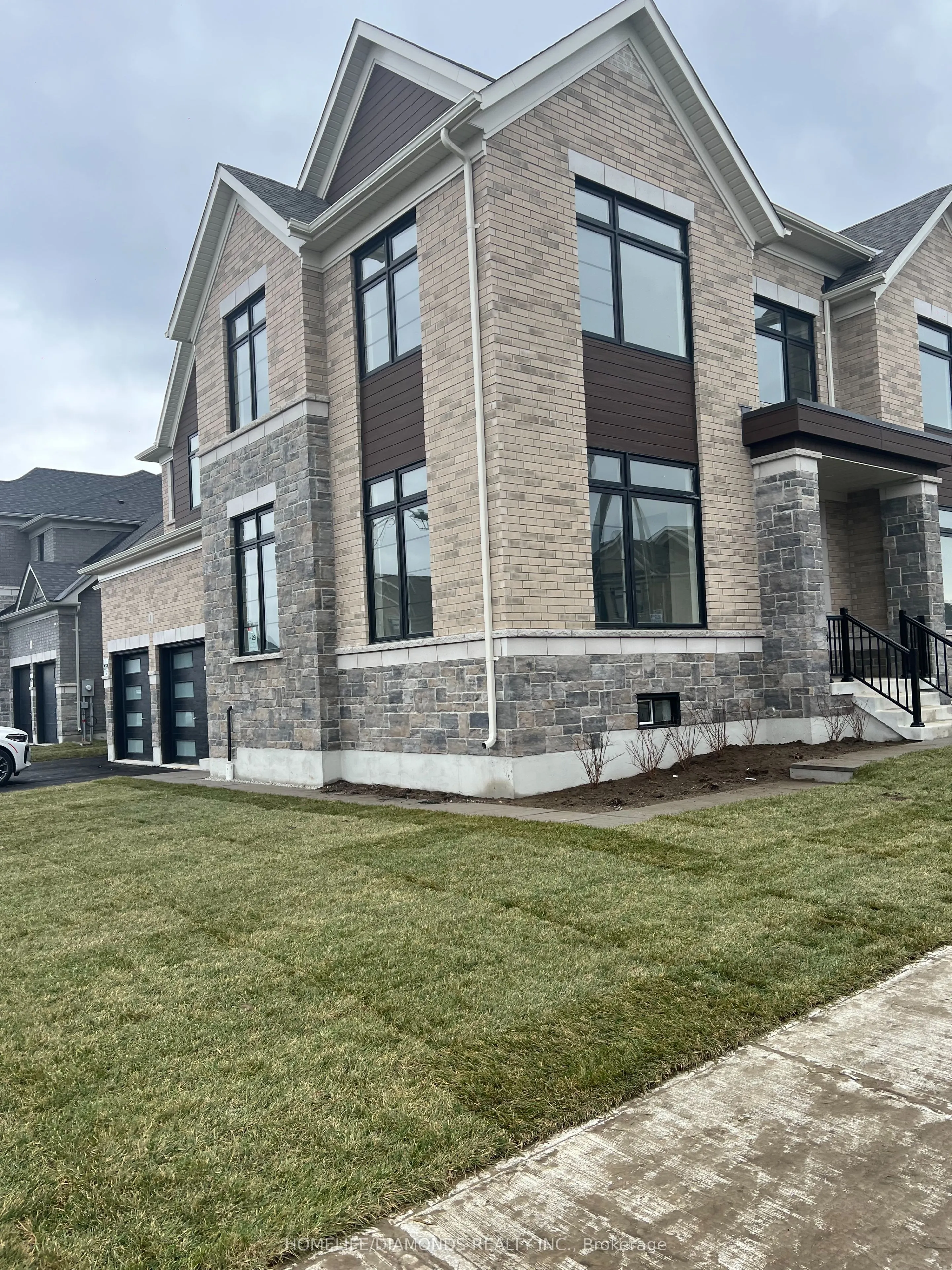 1 ORCHID Crescent