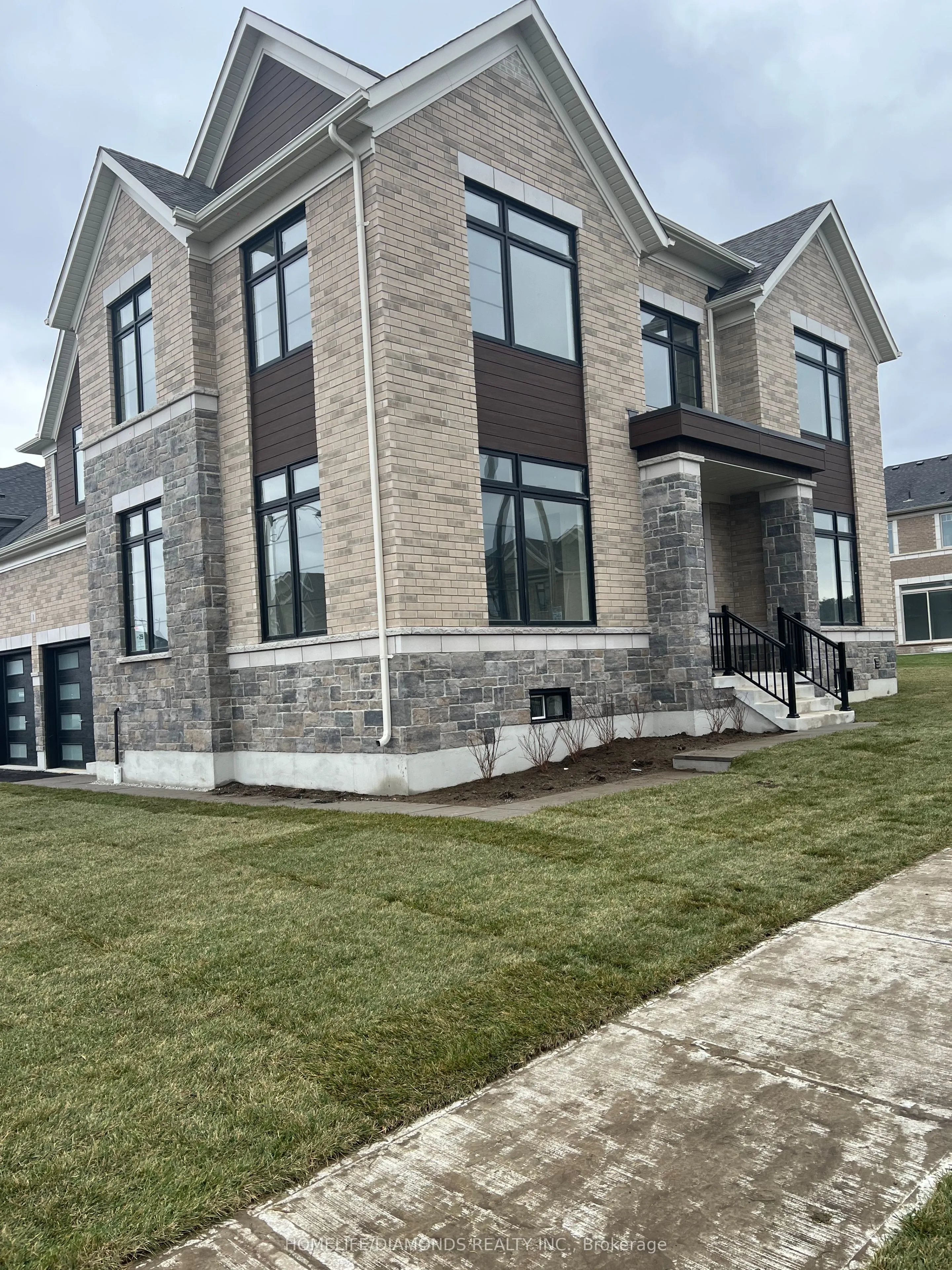 1 ORCHID Crescent