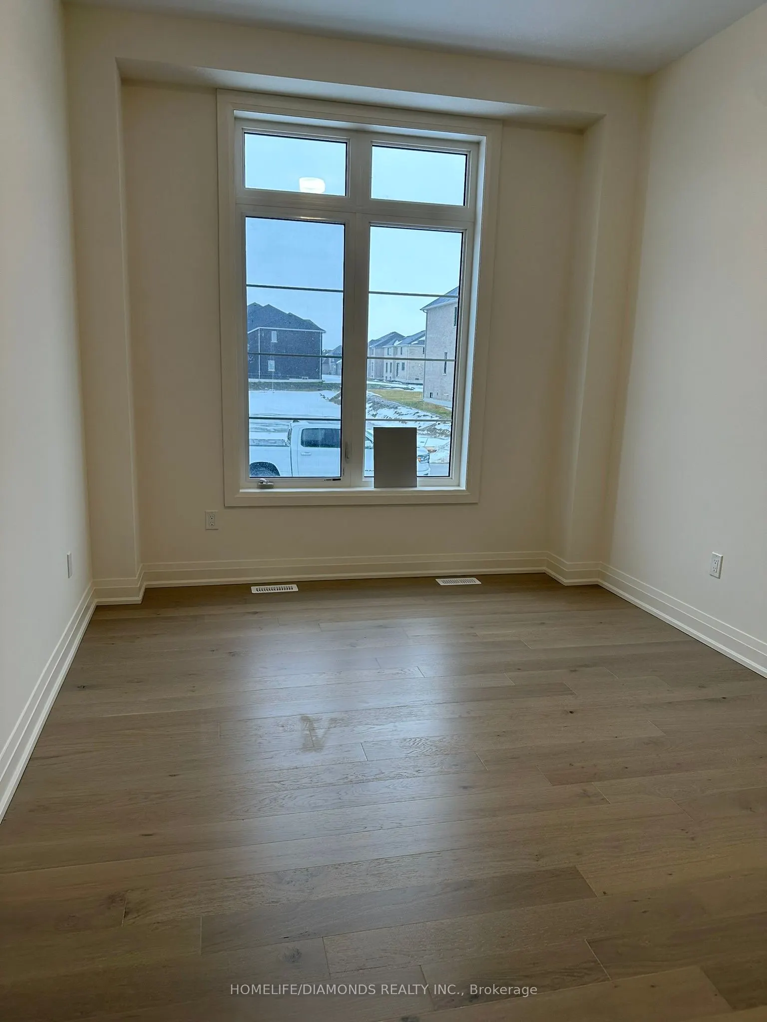 1 ORCHID Crescent