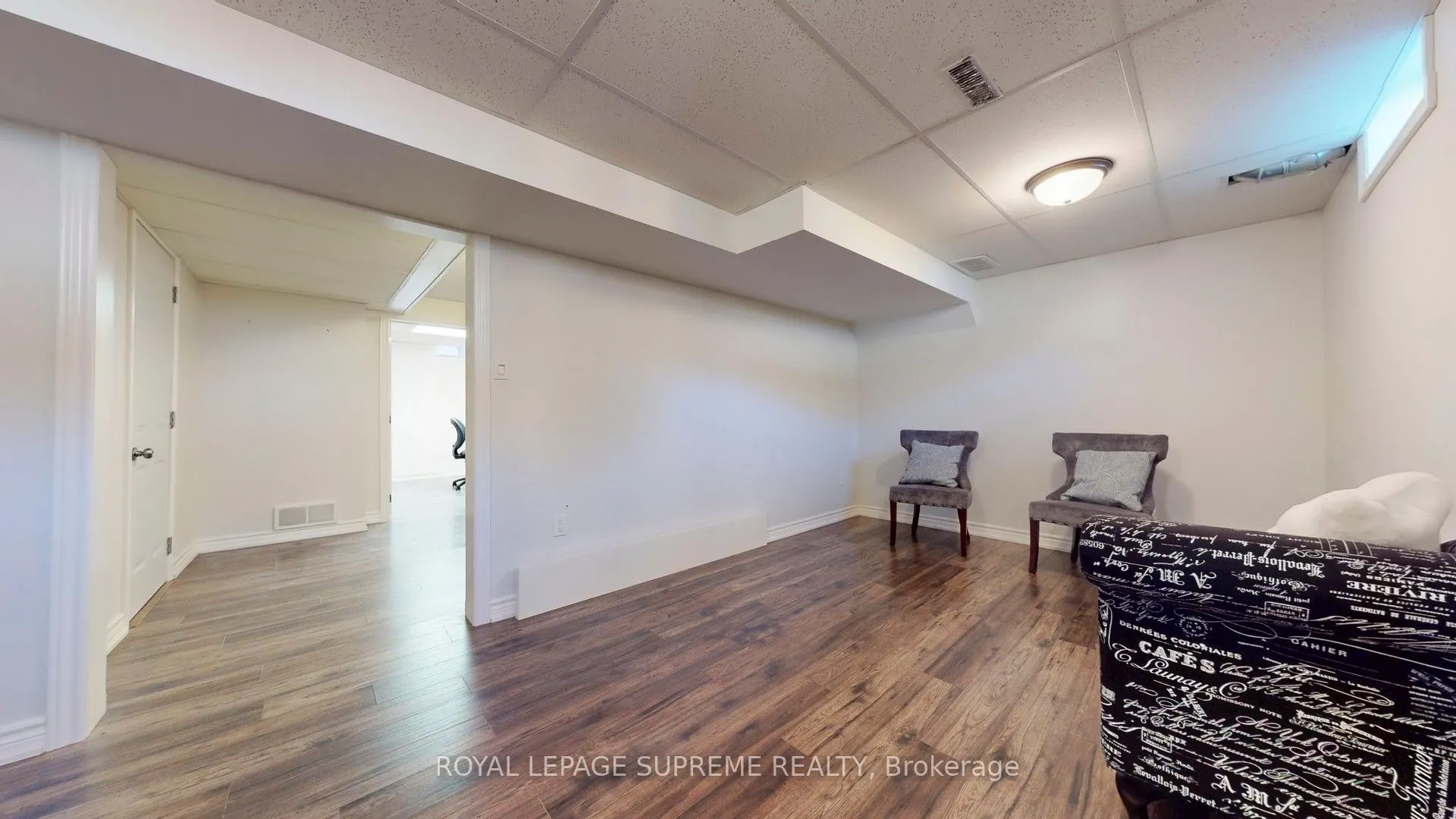 2249 Jack Crescent
