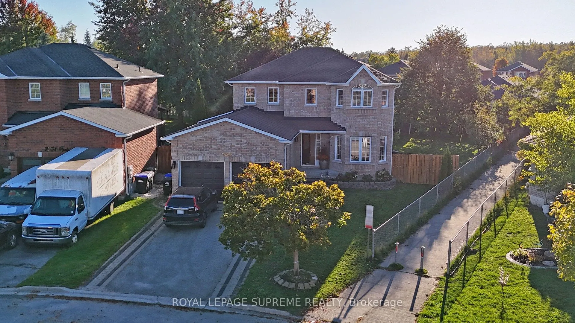 2249 Jack Crescent