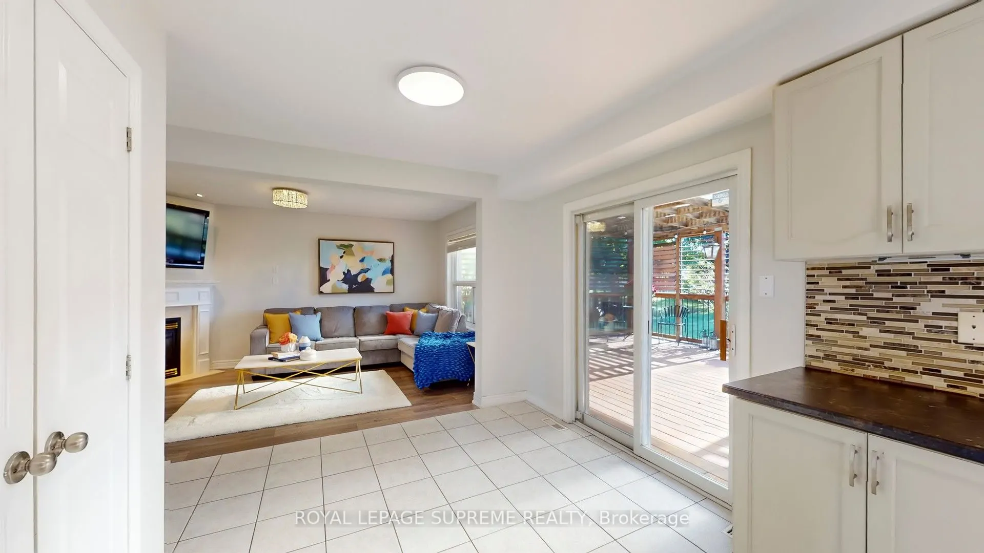 2249 Jack Crescent