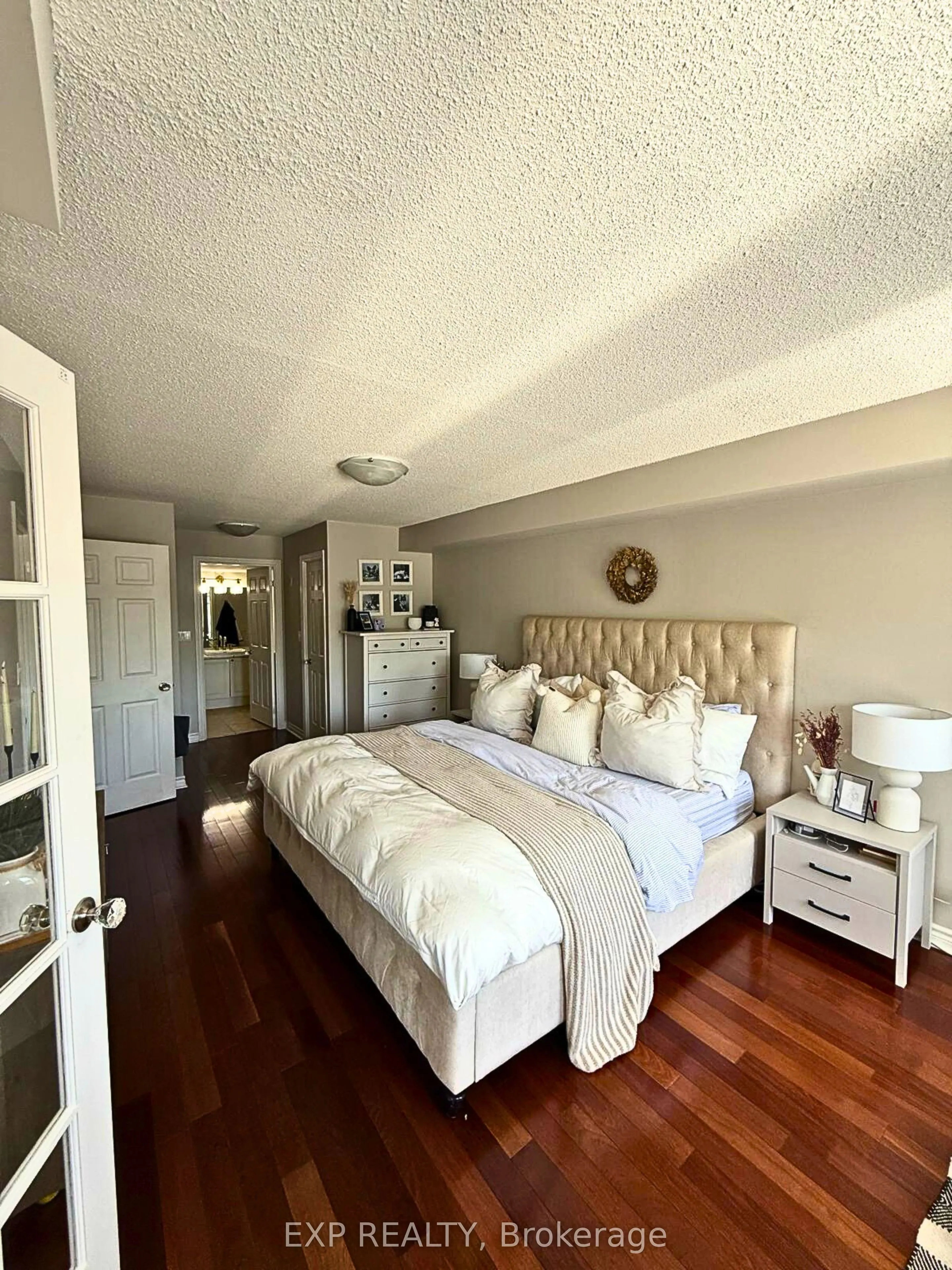22 James Hill Court, #208