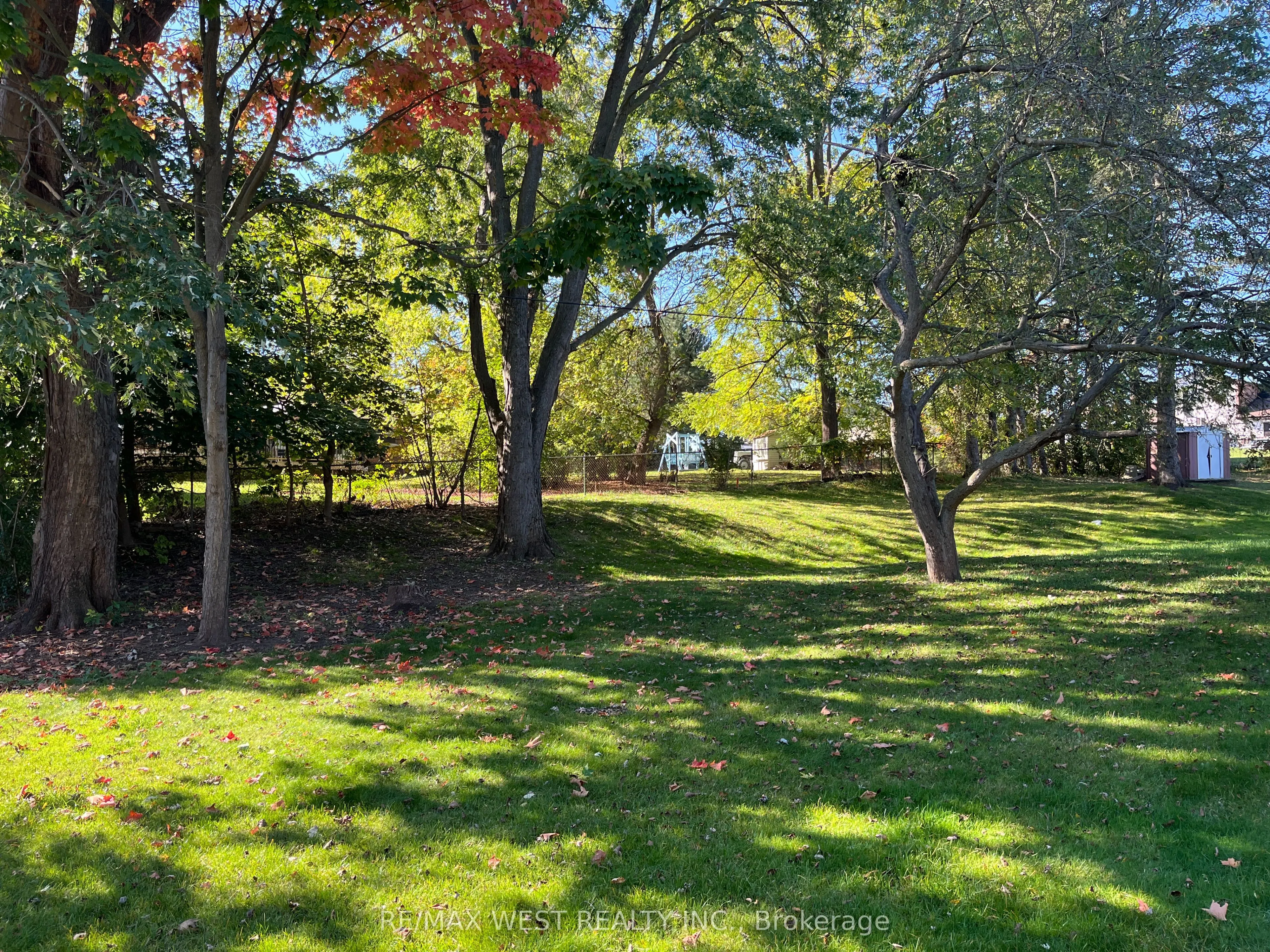 25 Norman Avenue