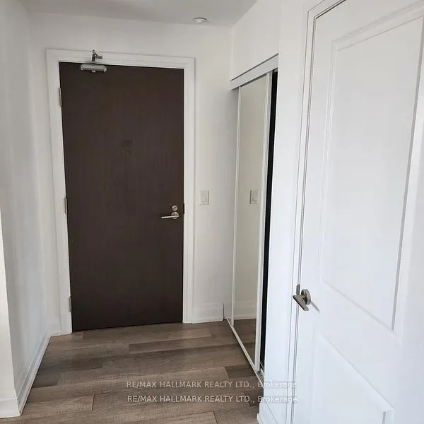 7890 Bathurst Street, #909