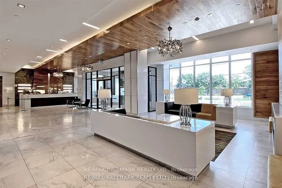 7890 Bathurst Street, #909