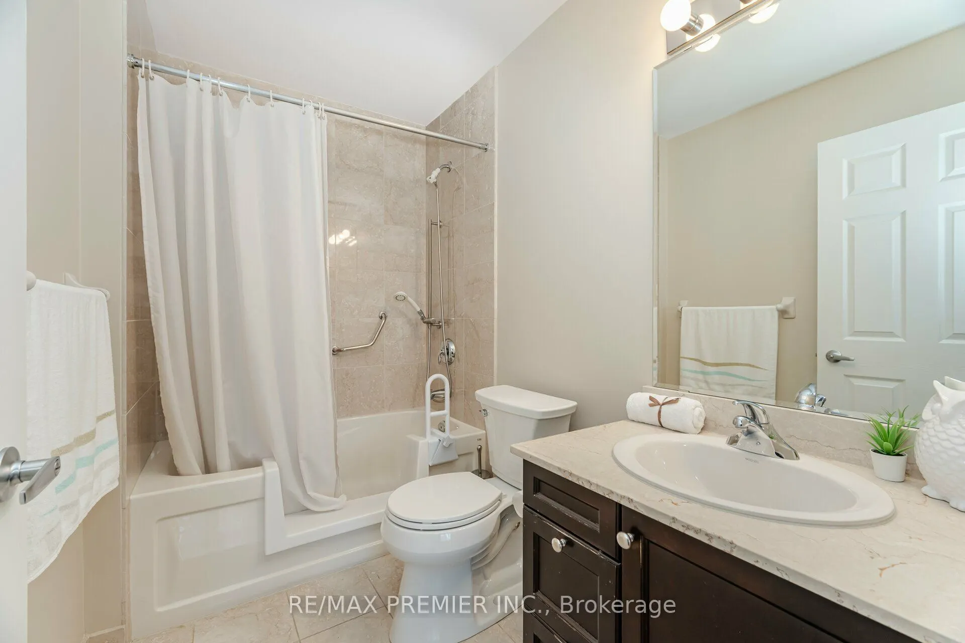 4620 Highway 7, #306
