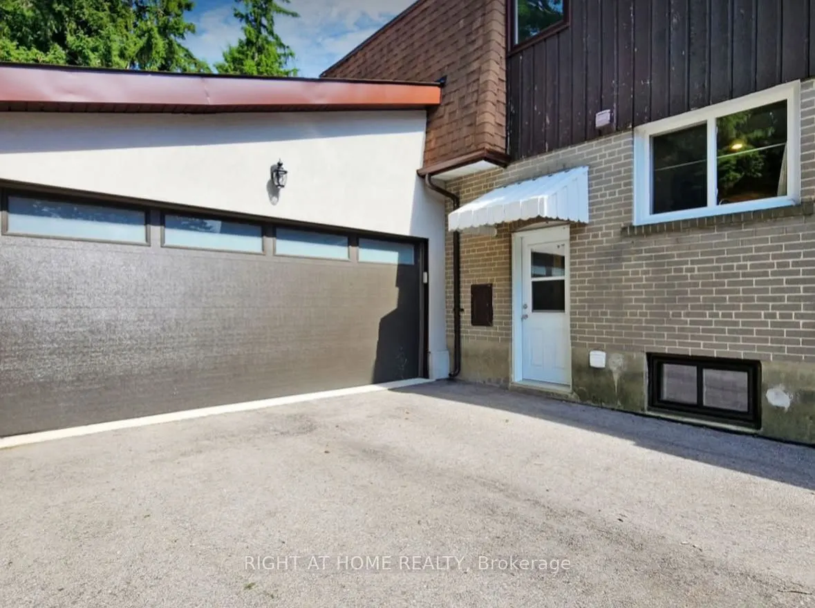 36 Aurora Heights Drive