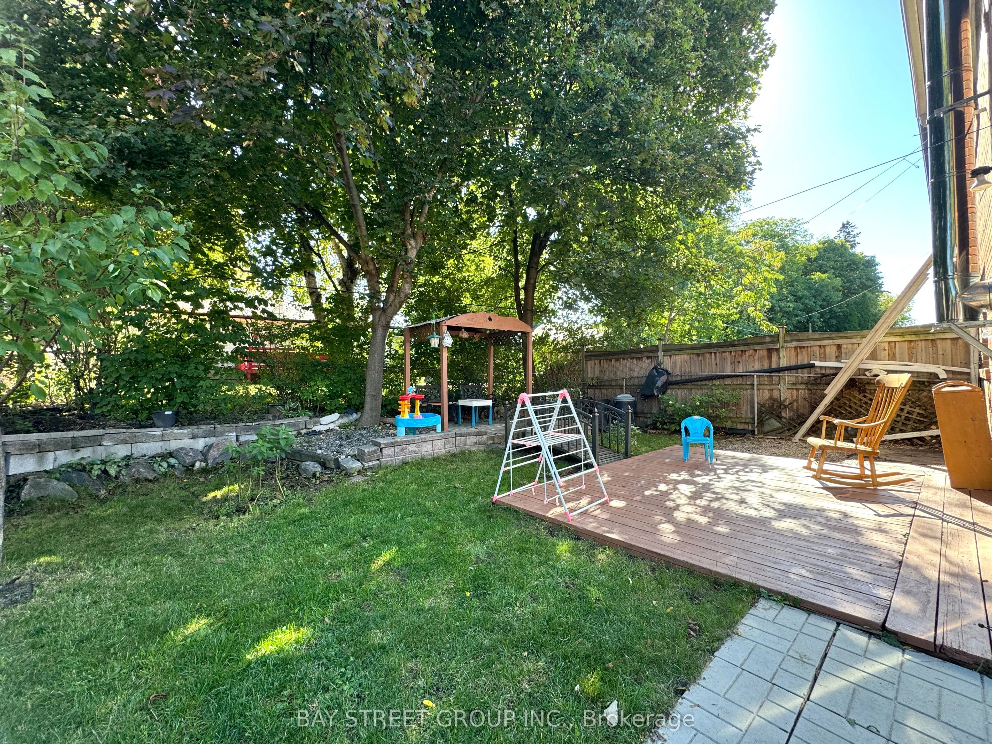 43 Sherwood Forest Drive