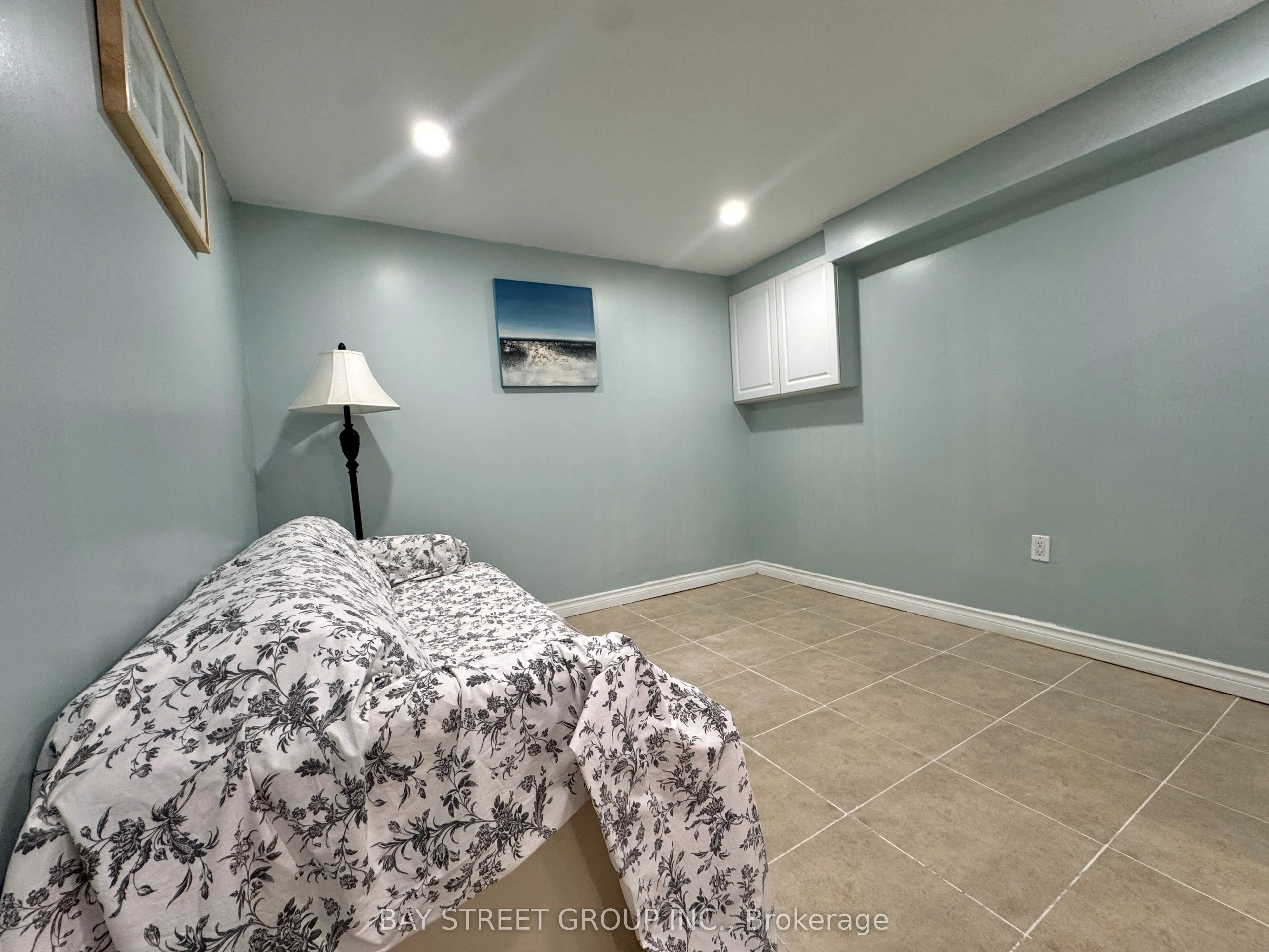 43 Sherwood Forest Drive