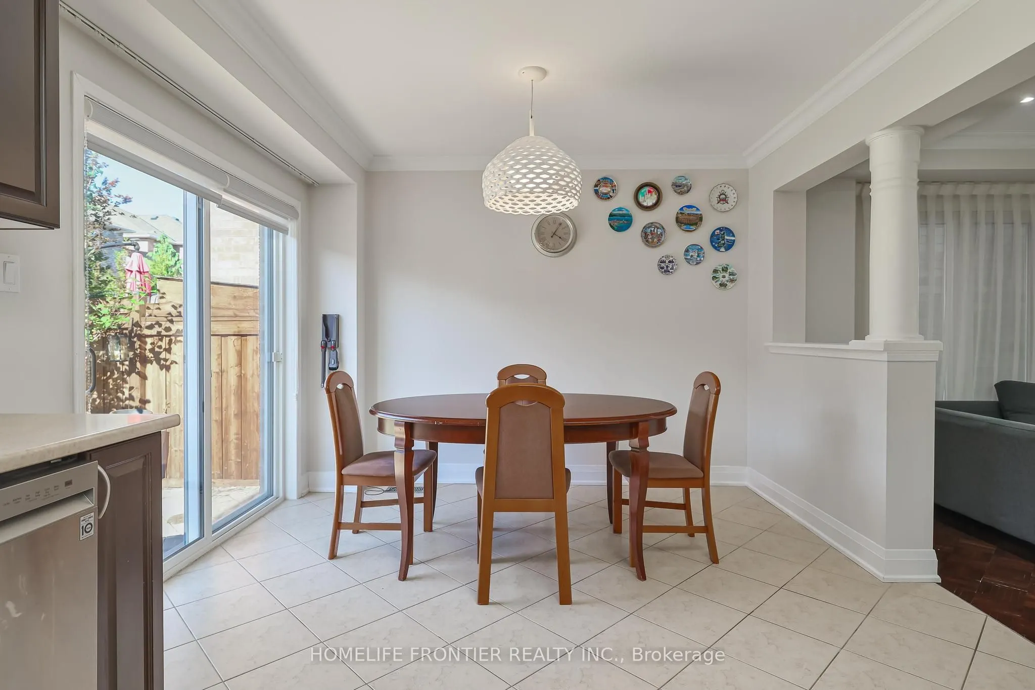 86 Venice Gate Drive