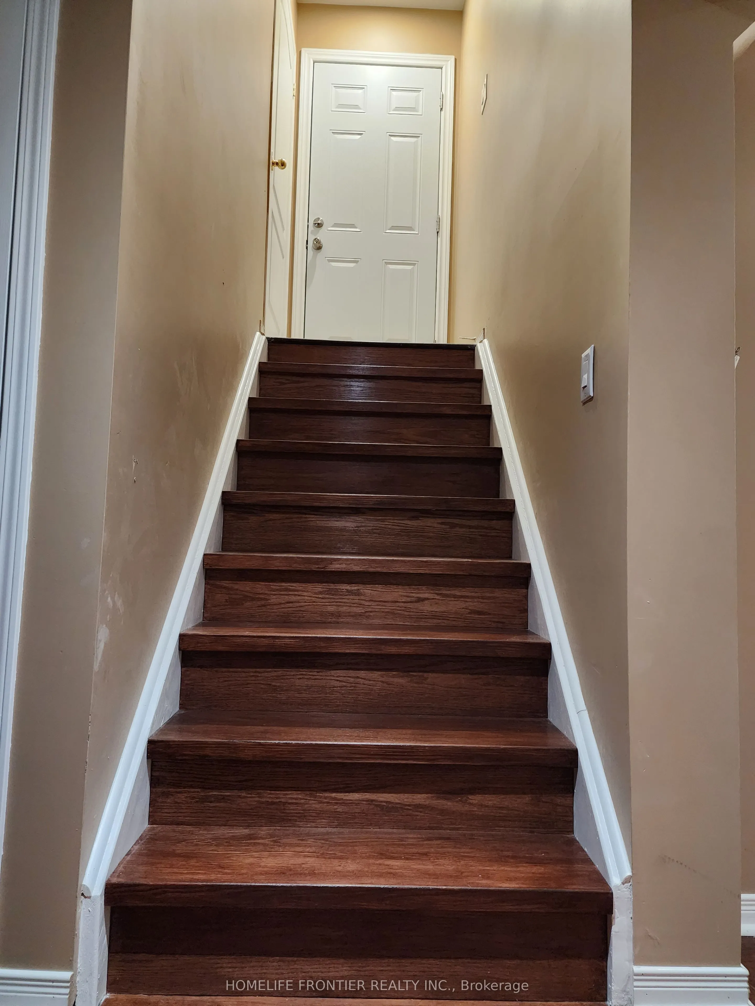86 Venice Gate Drive