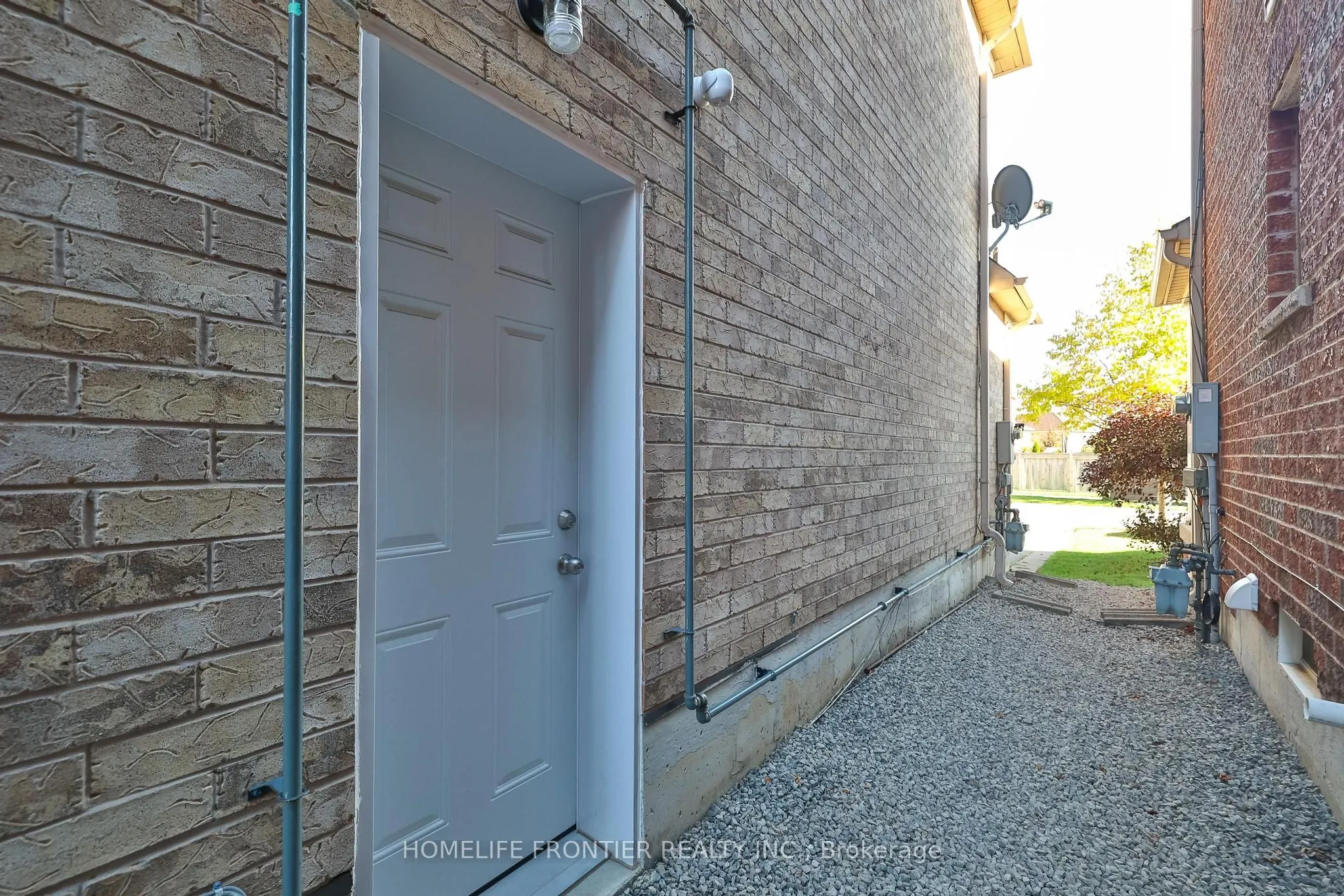 86 Venice Gate Drive