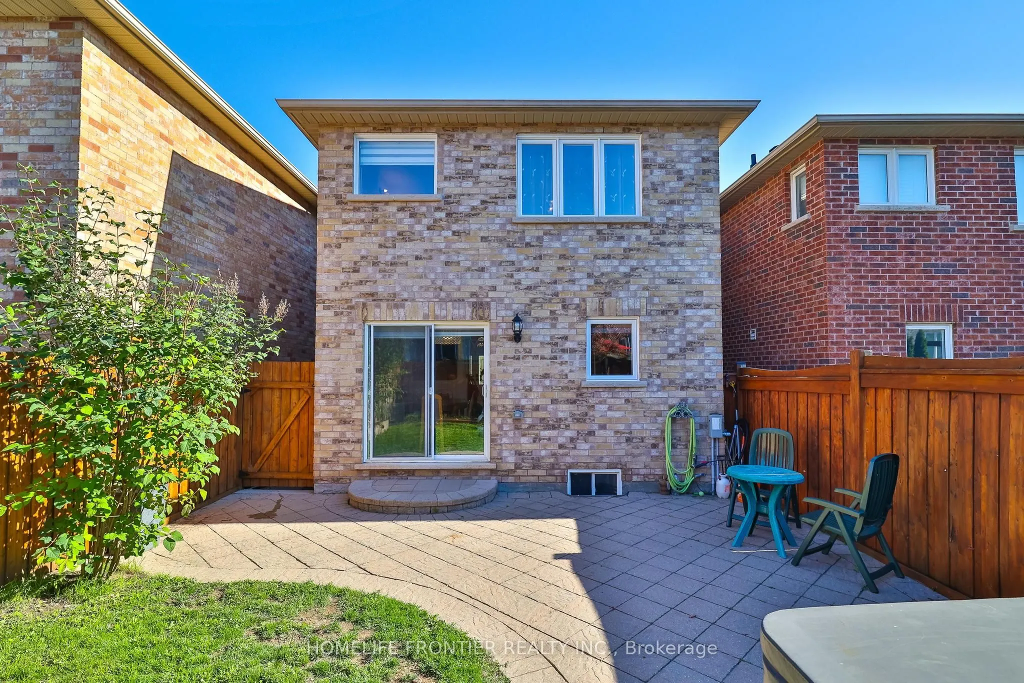 86 Venice Gate Drive