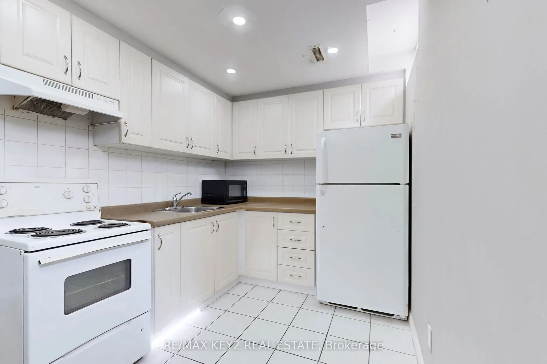201 Hopecrest Road, #Bsmt