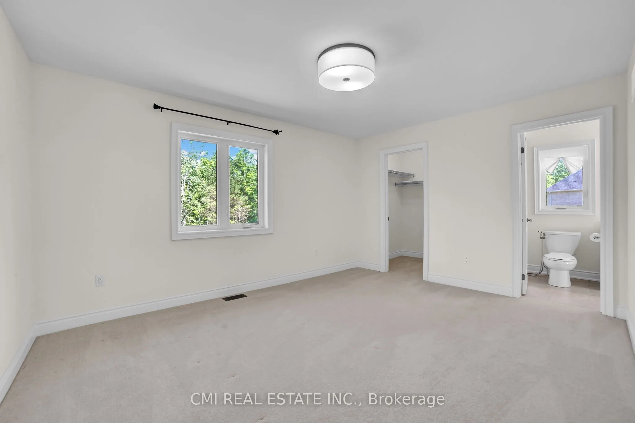 22 Birchwood Lane