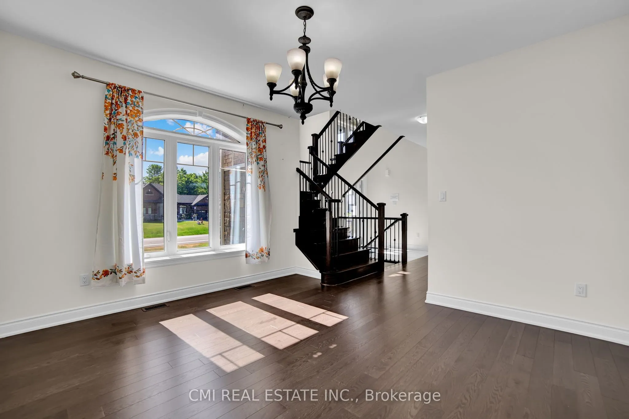 22 Birchwood Lane