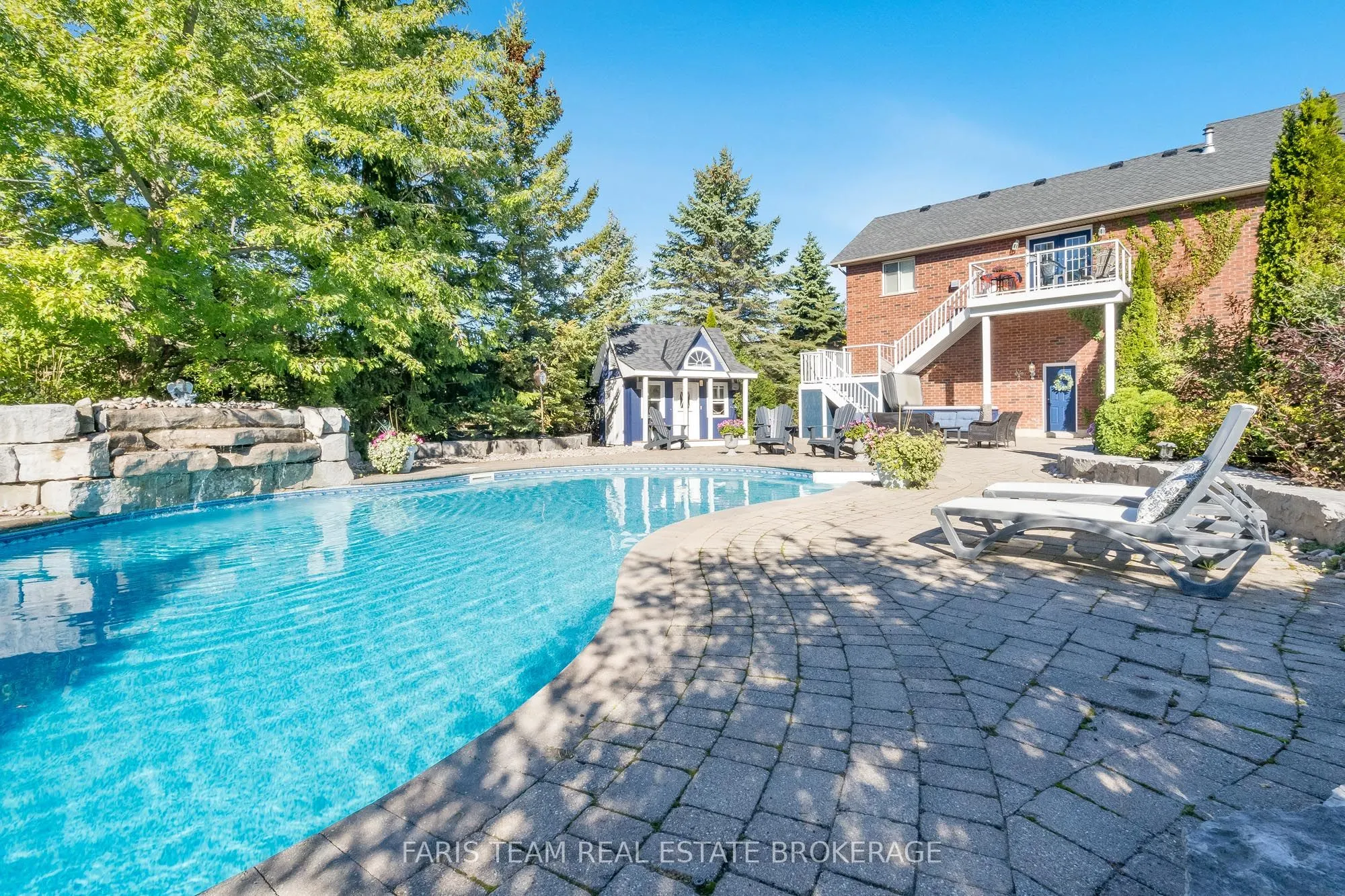 2 Evergreen Lane