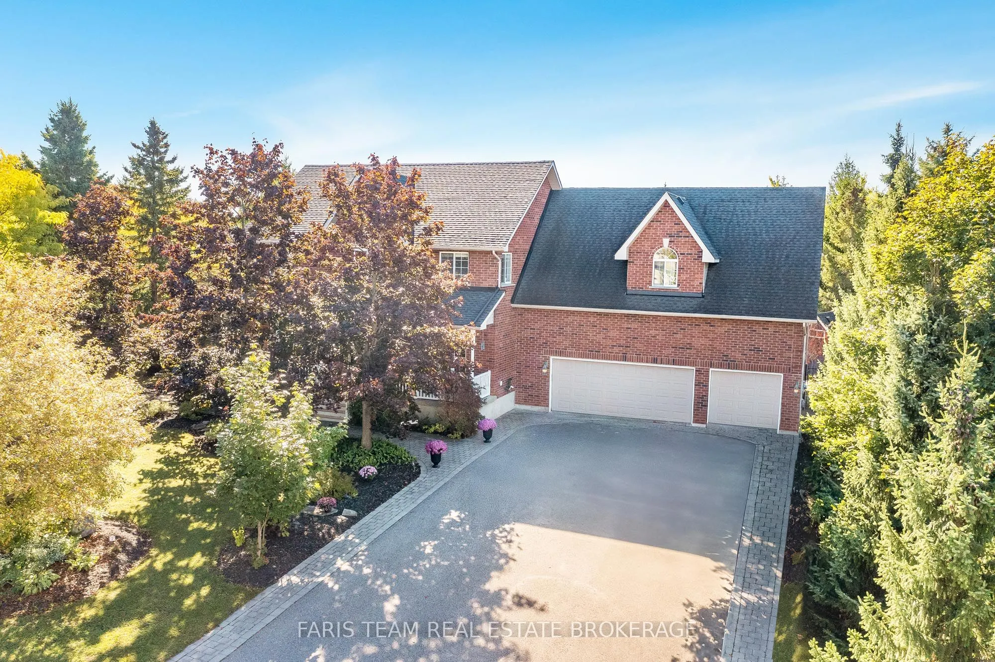 2 Evergreen Lane