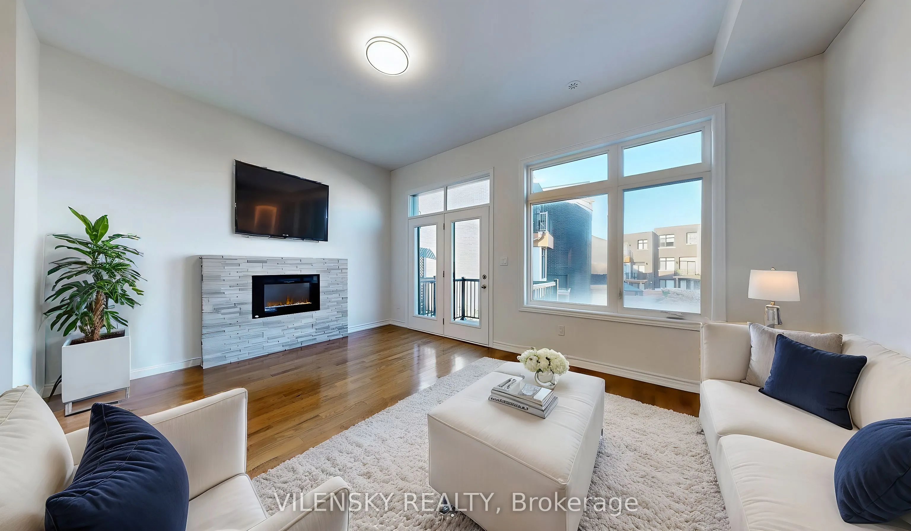 119 Golden Trail