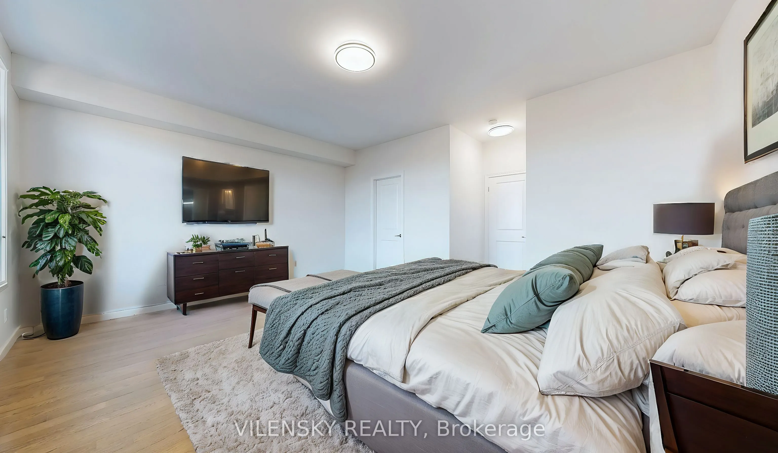 119 Golden Trail