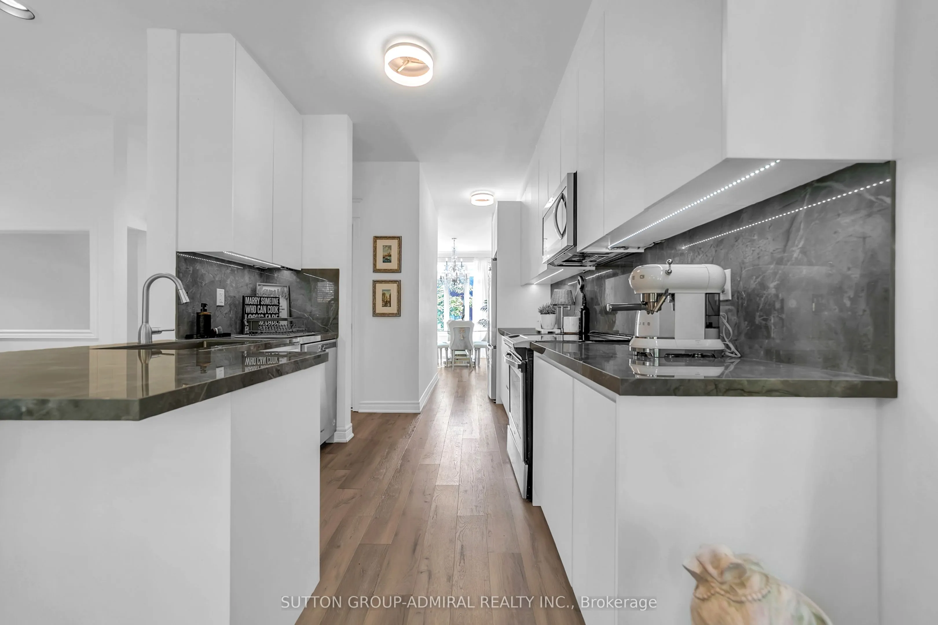 255 Shaftsbury Avenue, #64