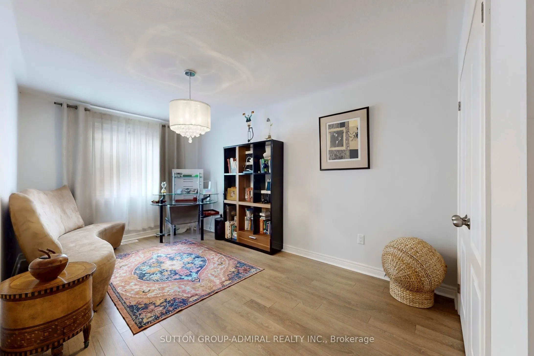 62 Waterton Way