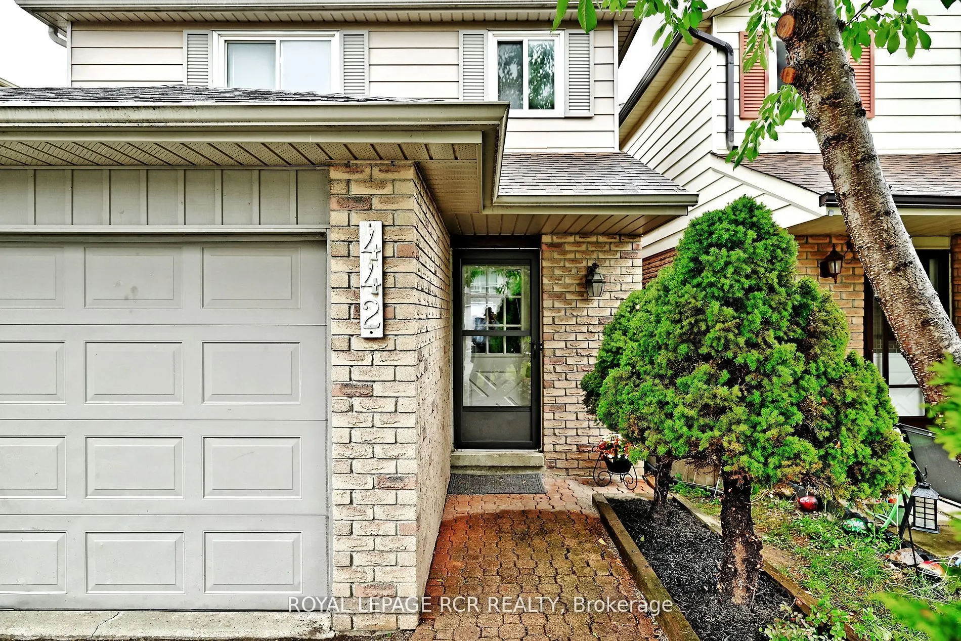 442 Britannia Avenue