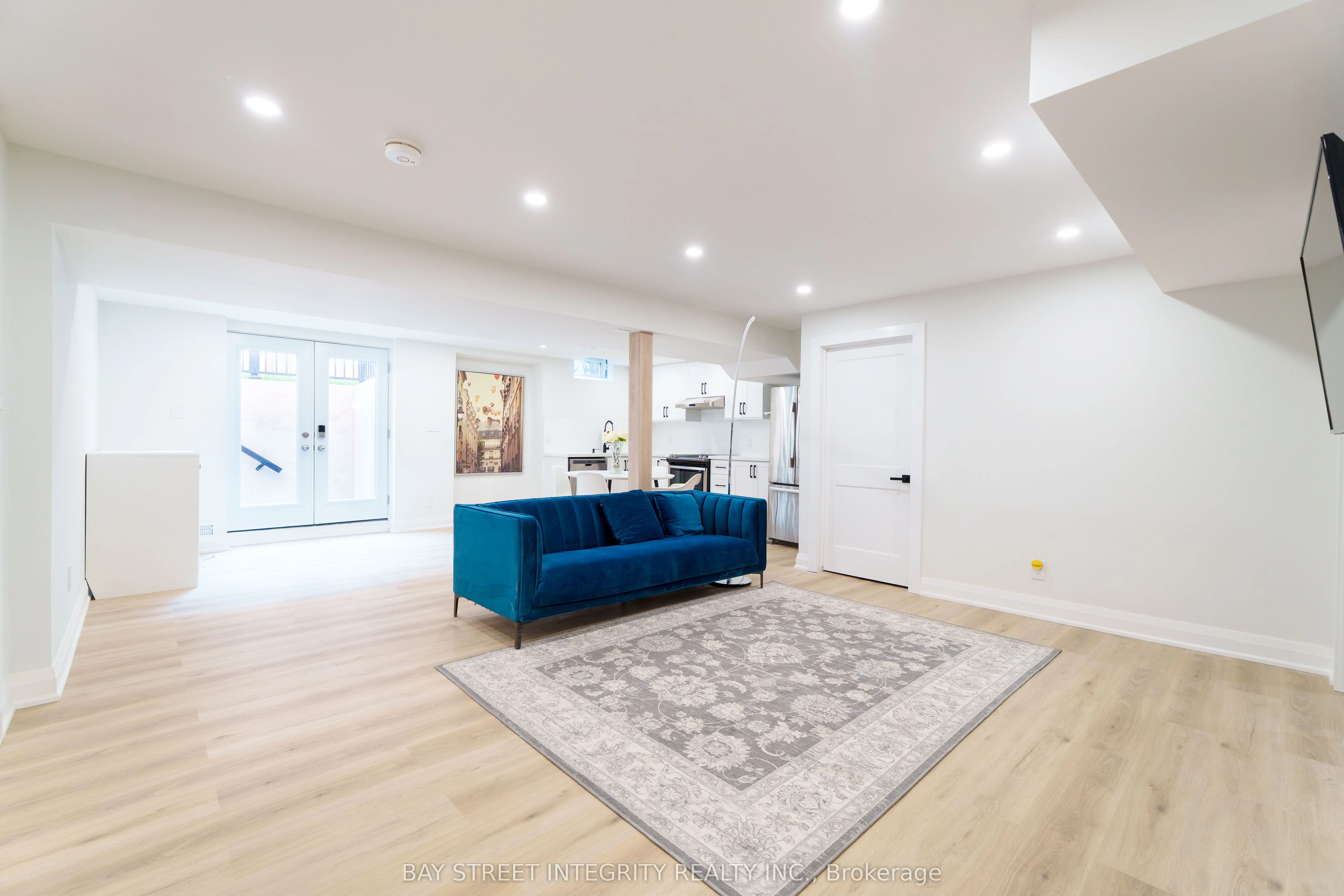 2247 Rodick Road