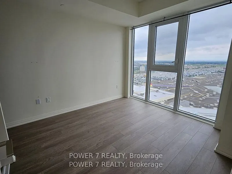 9000 Jane Street, #1620
