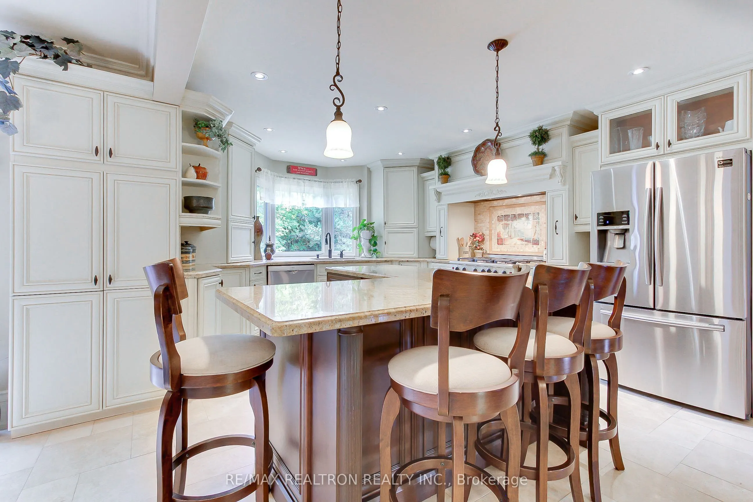 1824 Mount Albert Road