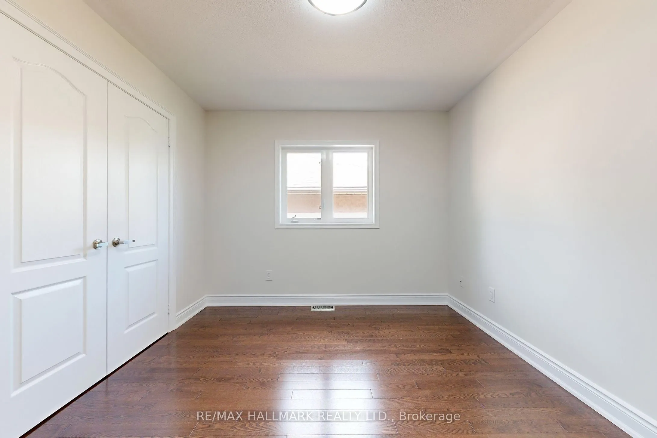 138 Olde Bayview Avenue