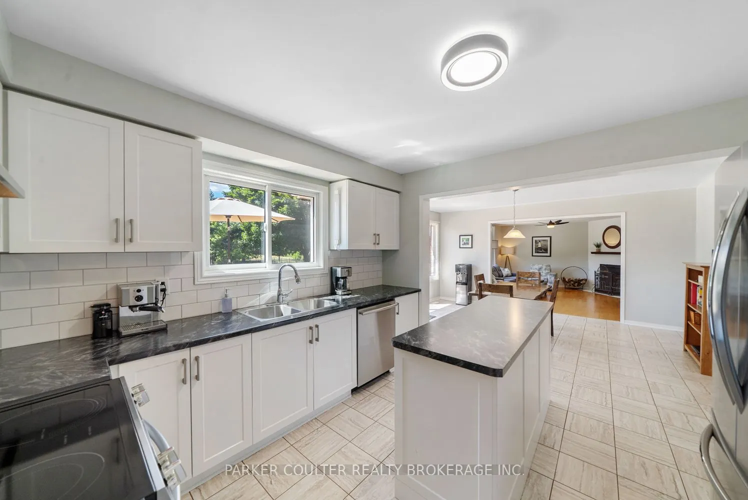 2725 Shering Crescent