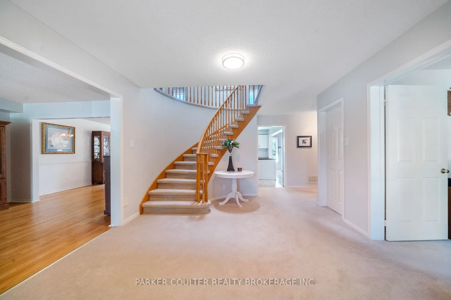 2725 Shering Crescent