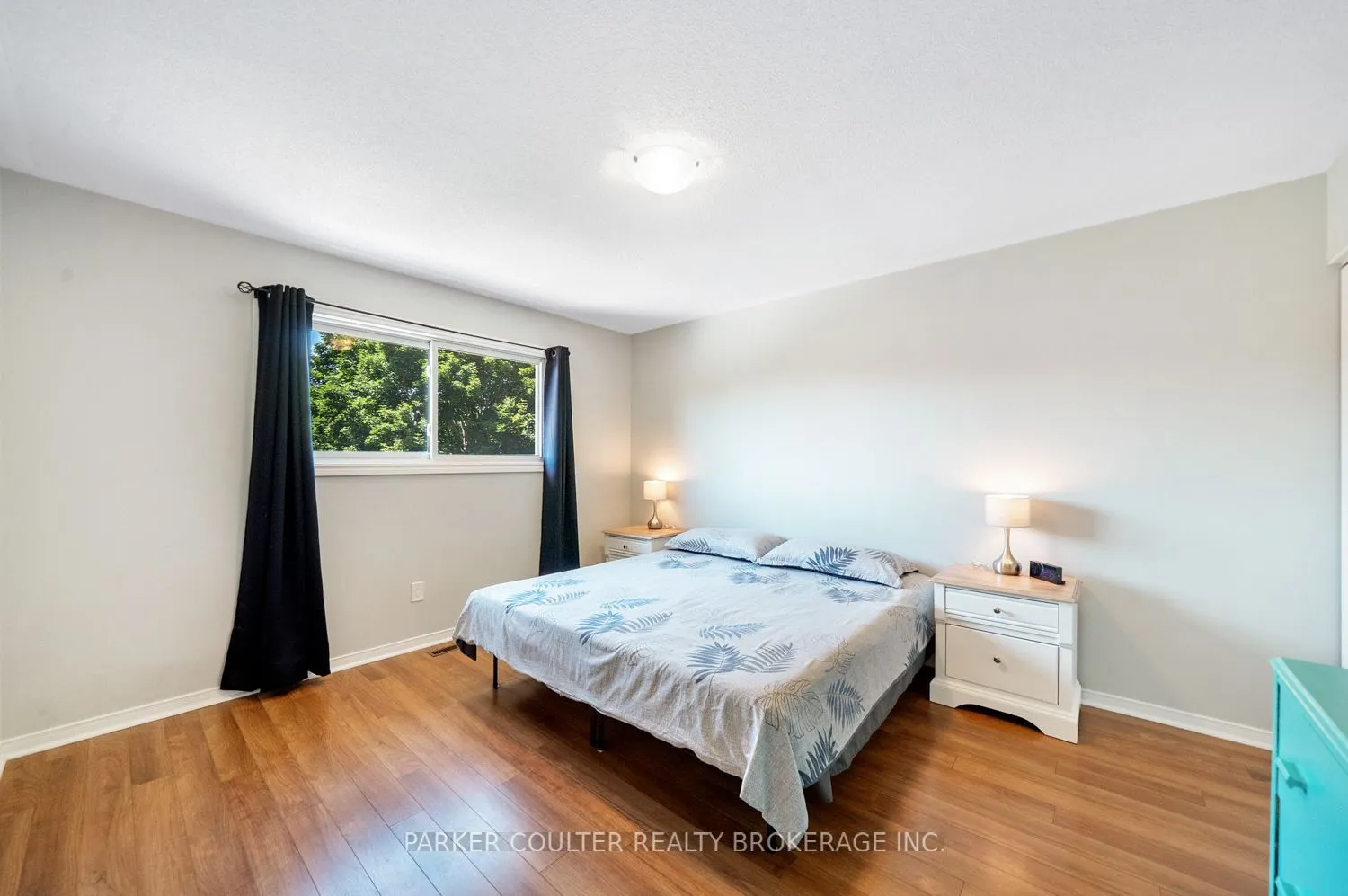 2725 Shering Crescent