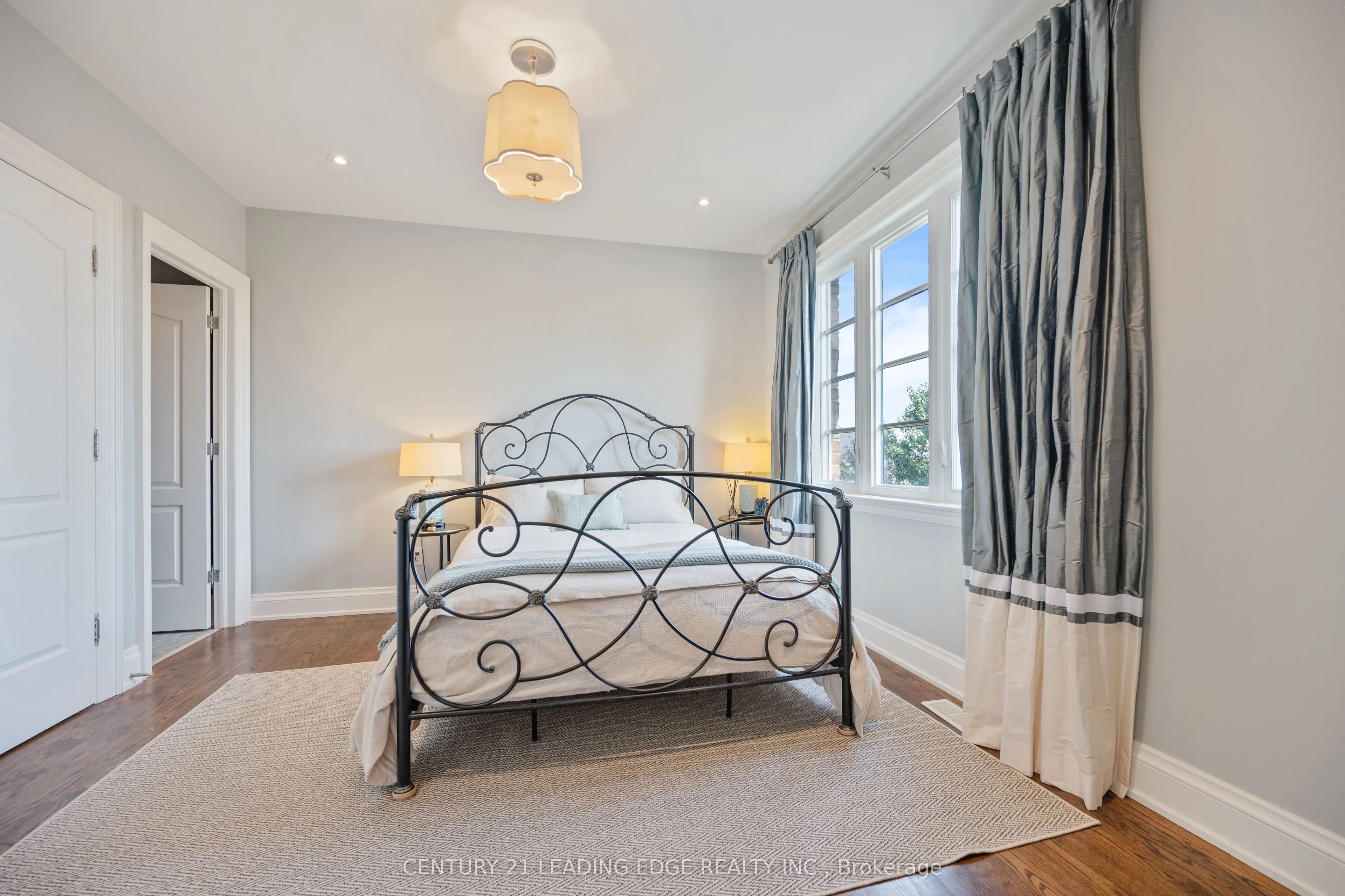 9 Ernie Amsler Court