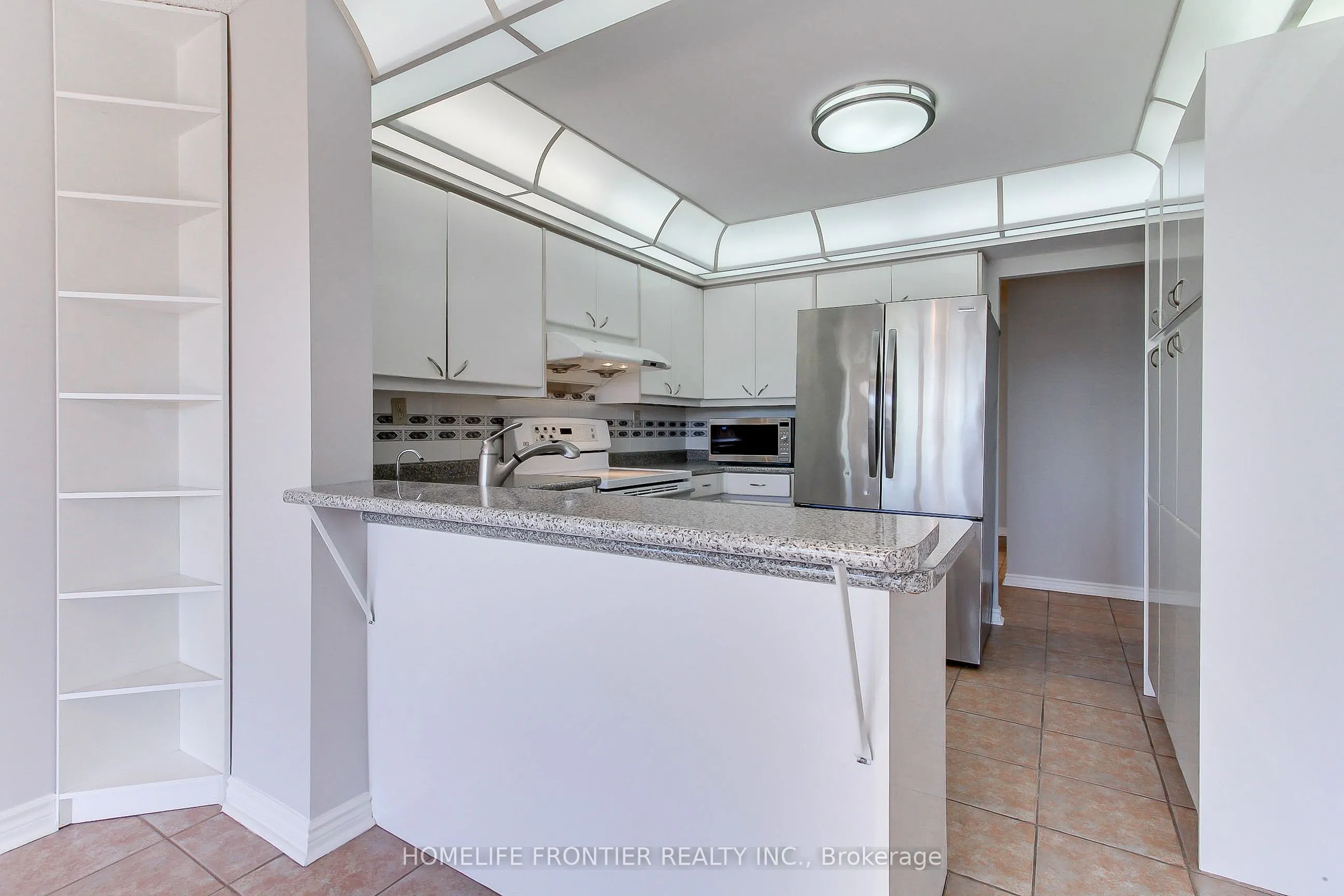 7300 Yonge Street, #411