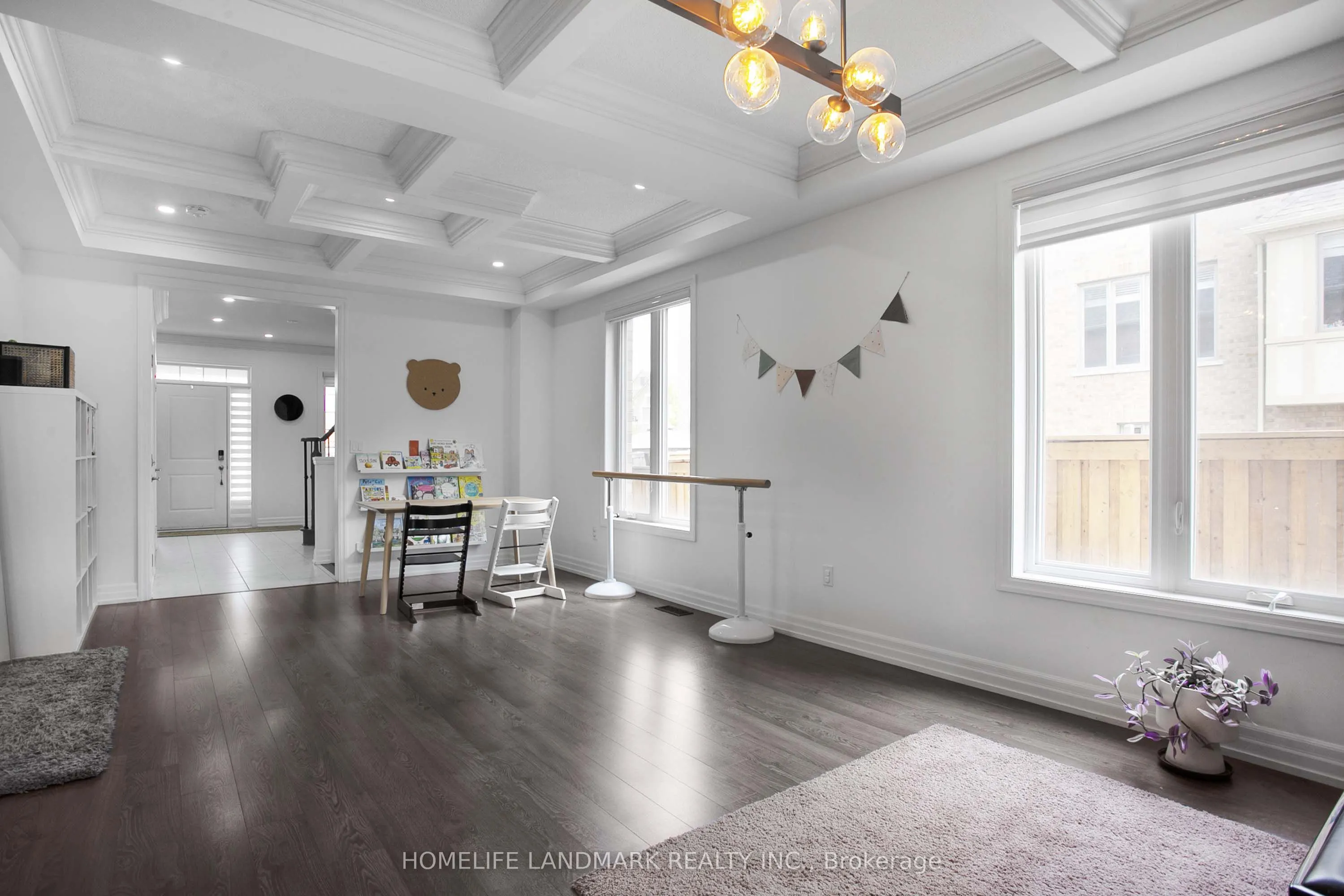 6 Cloverridge Avenue