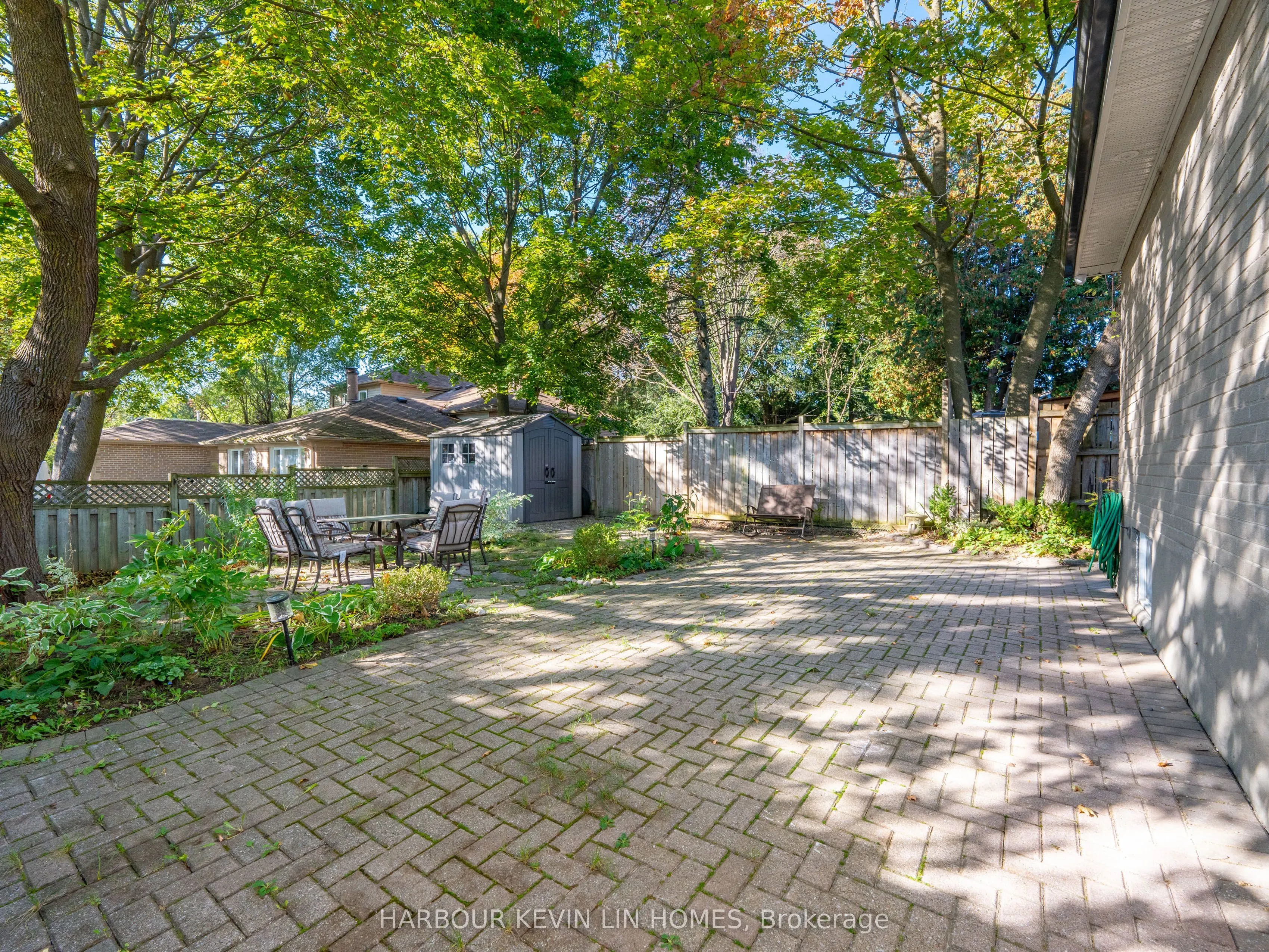 30 Foreht Crescent