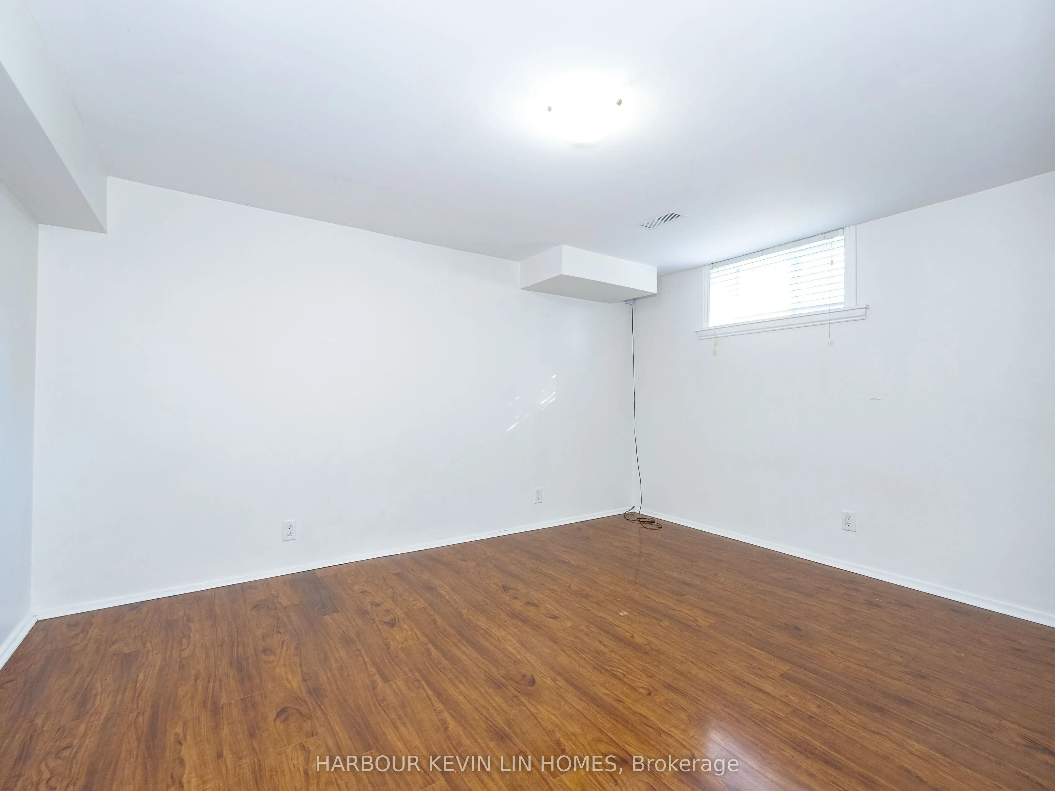 30 Foreht Crescent