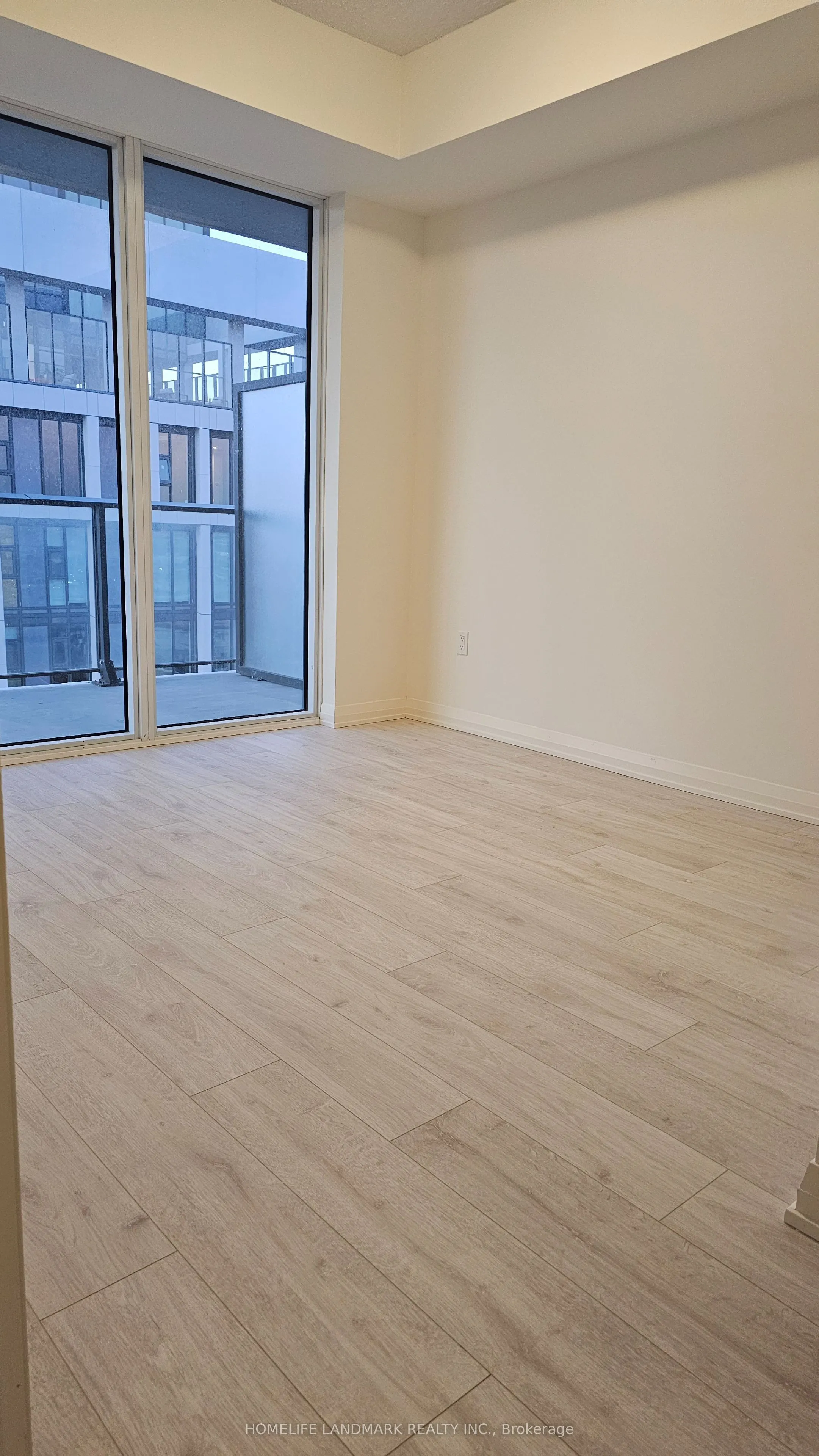8960 JANE Street, #2618
