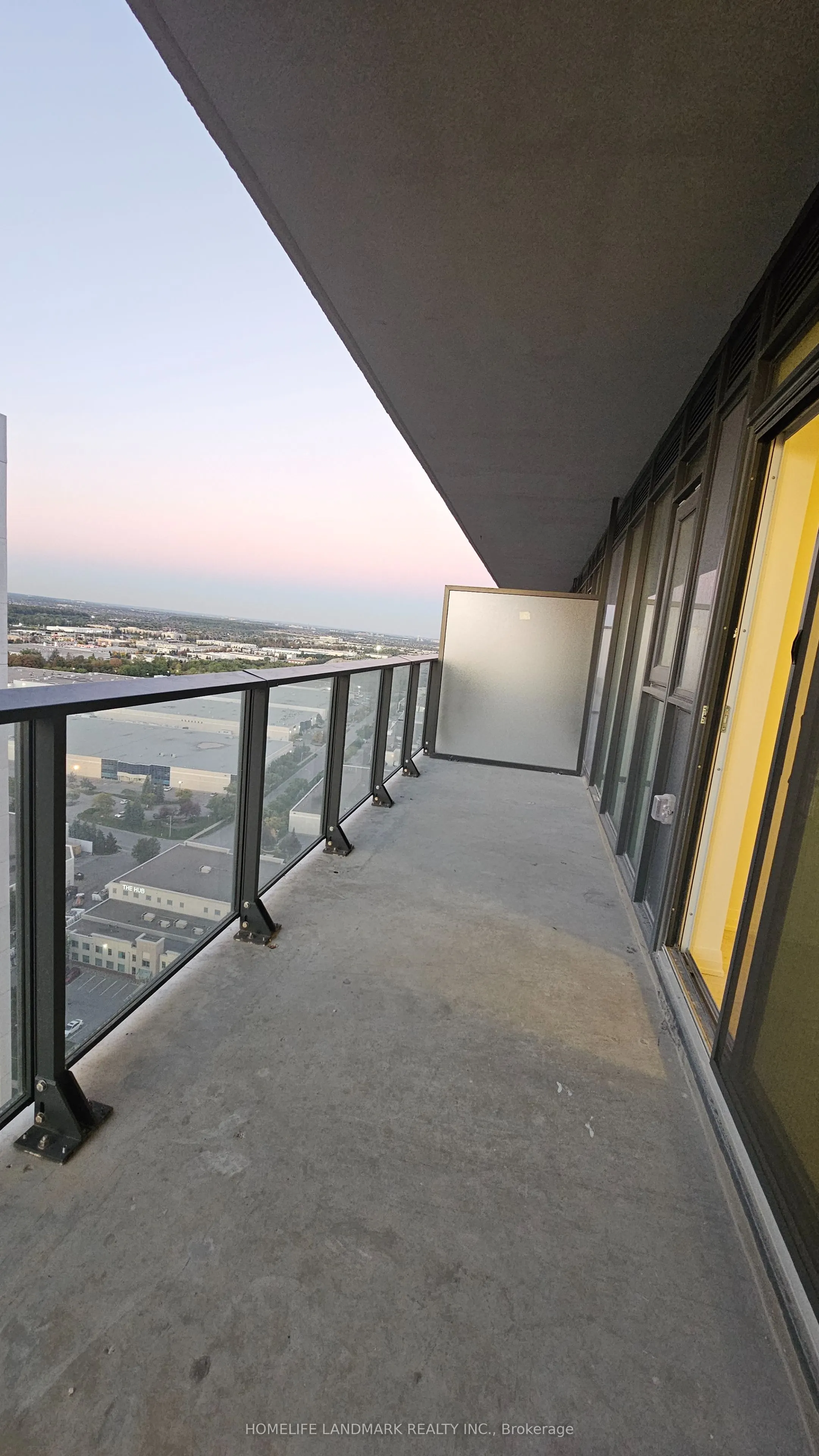 8960 JANE Street, #2618